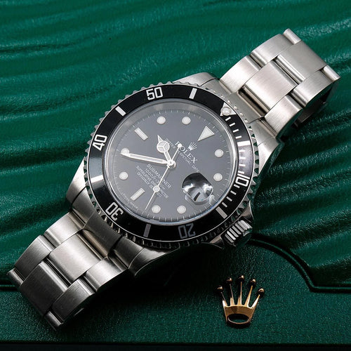 Rolex Submariner Date 40MM Stainless Steel Black Insert Bezel Black Dial 16610