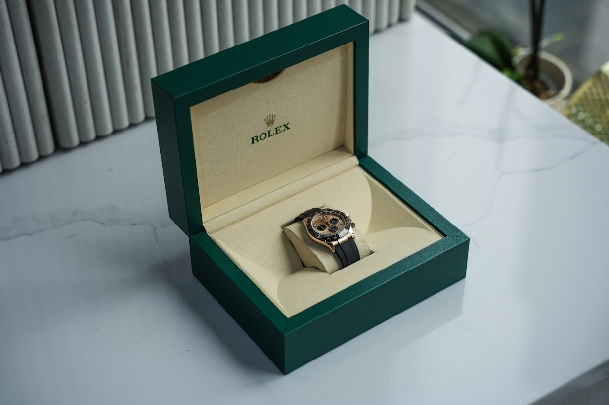 Rolex Daytona 116515LN – Everose Gold Champagne Dial Chronograph