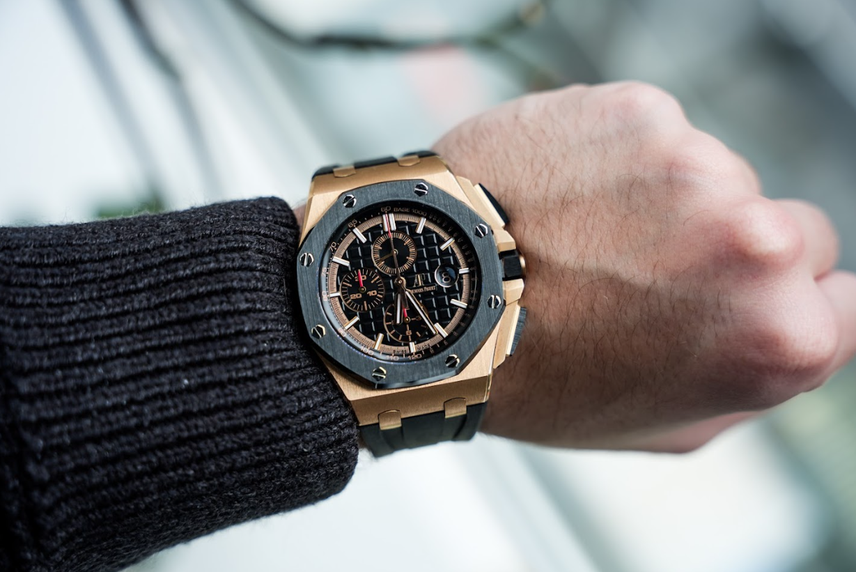 AP Royal Oak Offshore 26401RO 44mm 18K Rose Gold Black Mega Tapisserie Dial