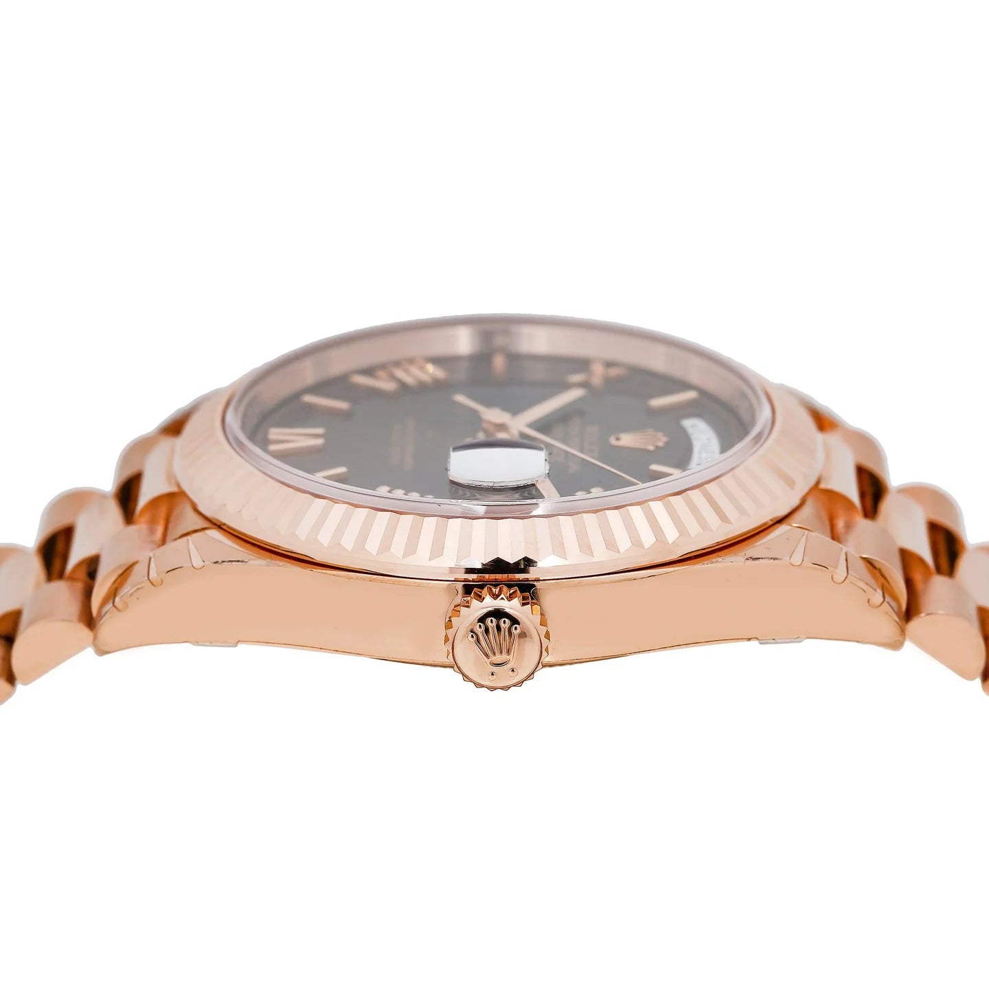 Rolex Day-Date 40MM 228235 Chocolate Roman Dial Fluted Bezel 18K Everose Gold President Bracelet