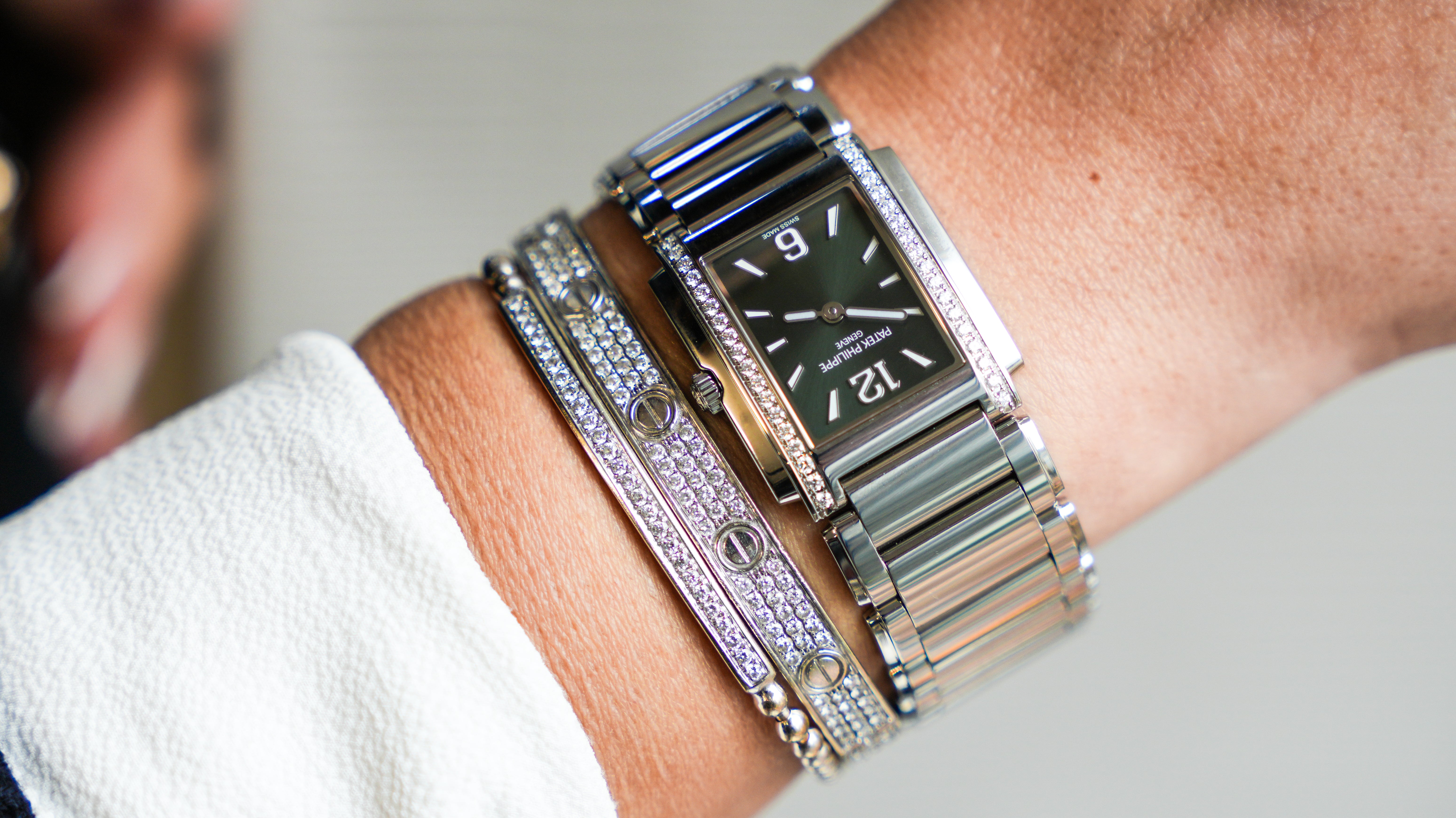 Patek Philippe Twenty-4 4910/1200A-011 'Ladies' Stainless Steel Green Diamond Dial Quartz