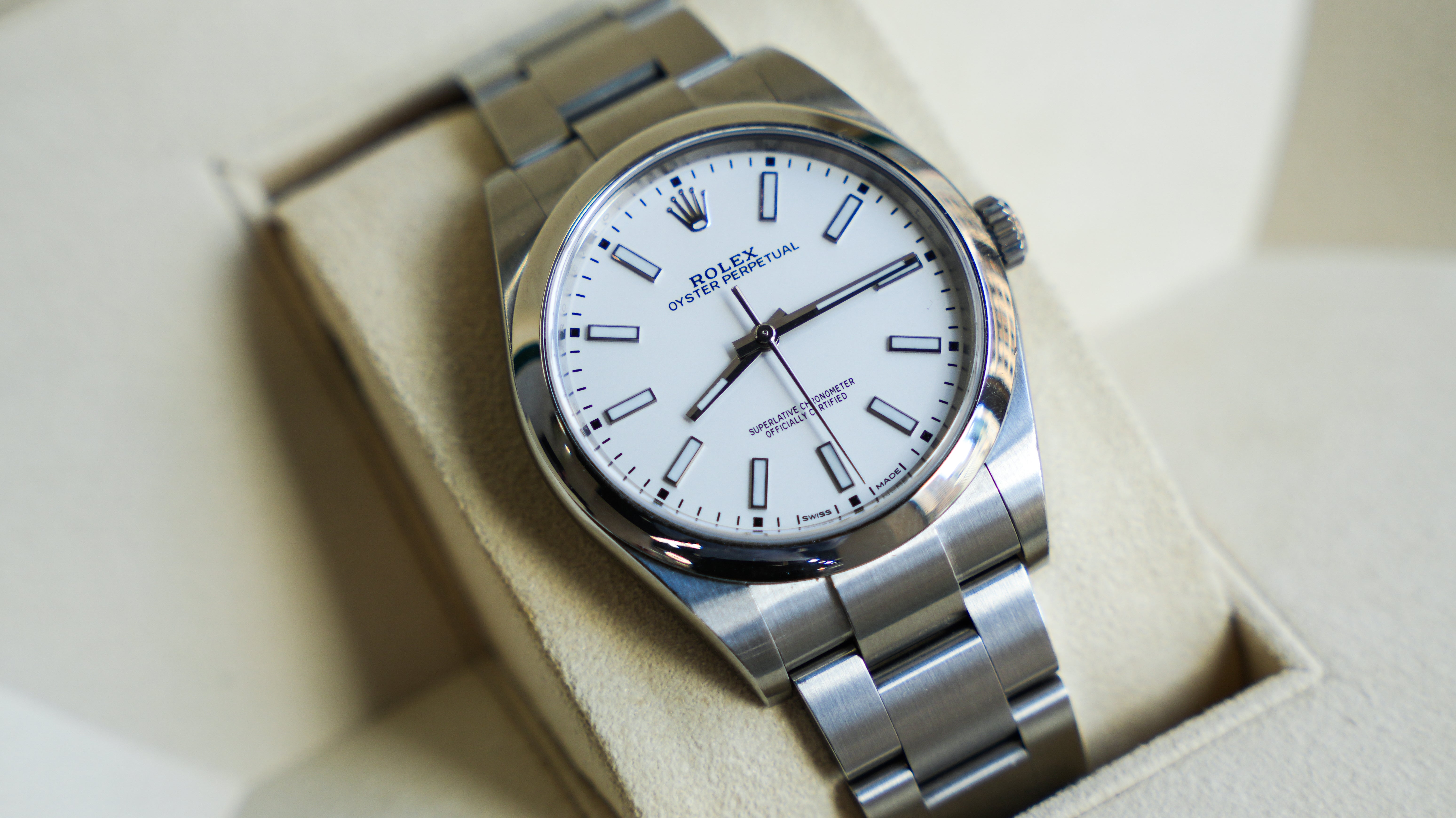 Rolex Oyster Perpetual 114300 – 39mm White Rhodium Dial with Stainless Steel Oyster Bracelet
