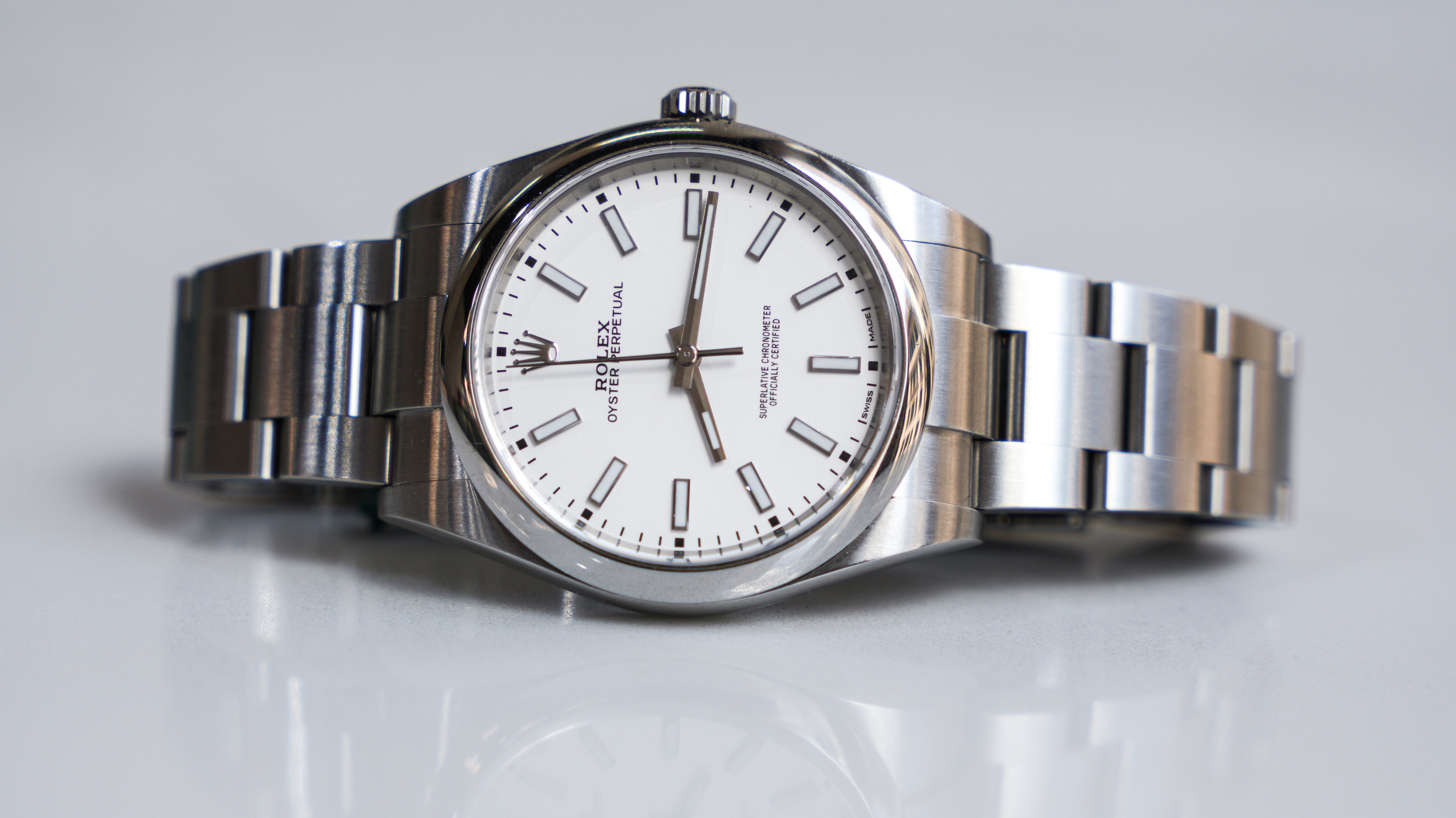 Rolex Oyster Perpetual 114300 – 39mm White Rhodium Dial with Stainless Steel Oyster Bracelet