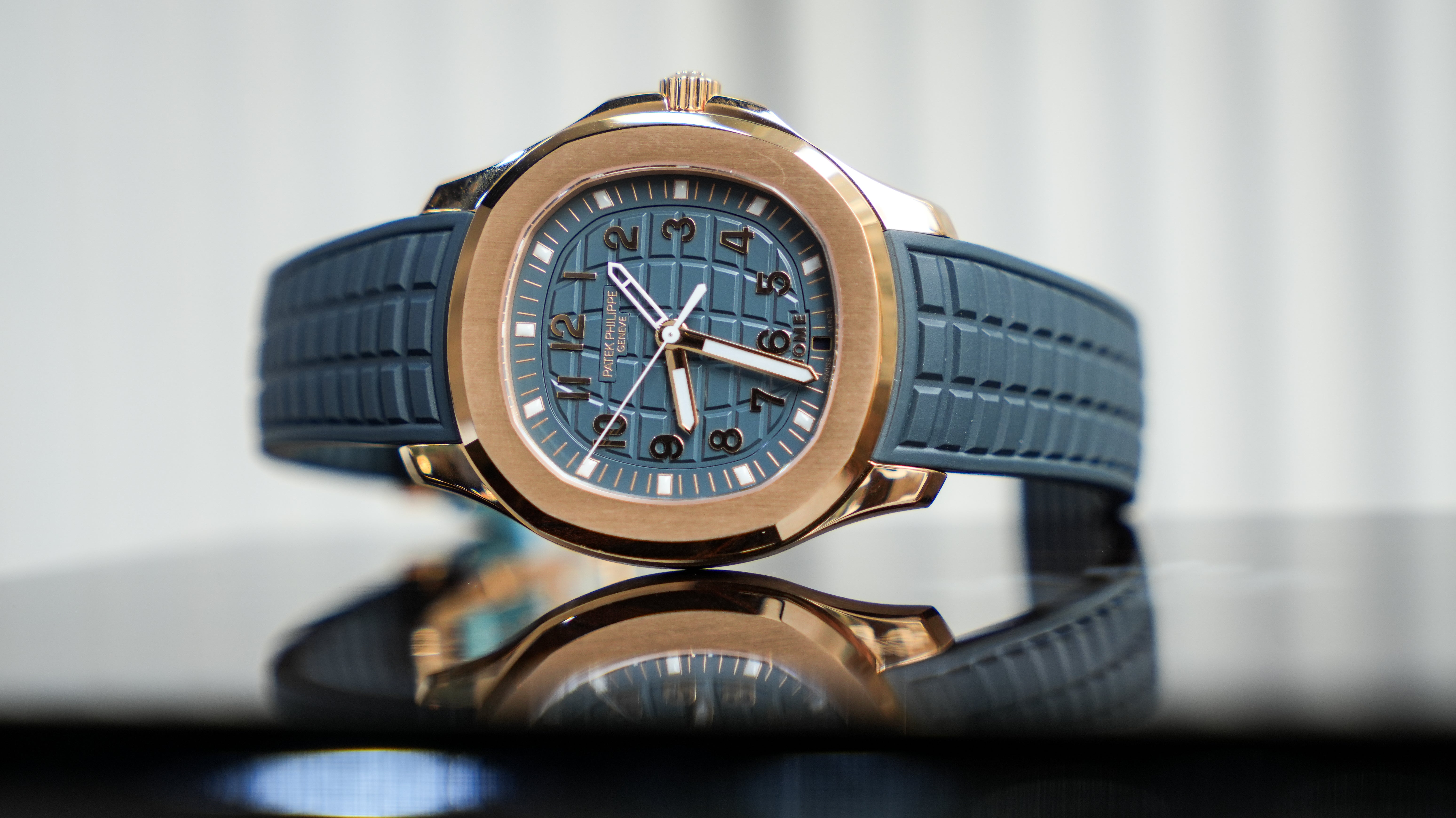 Patek Philippe Aquanaut Luce 5269R-001 – Rose Gold Quartz Watch