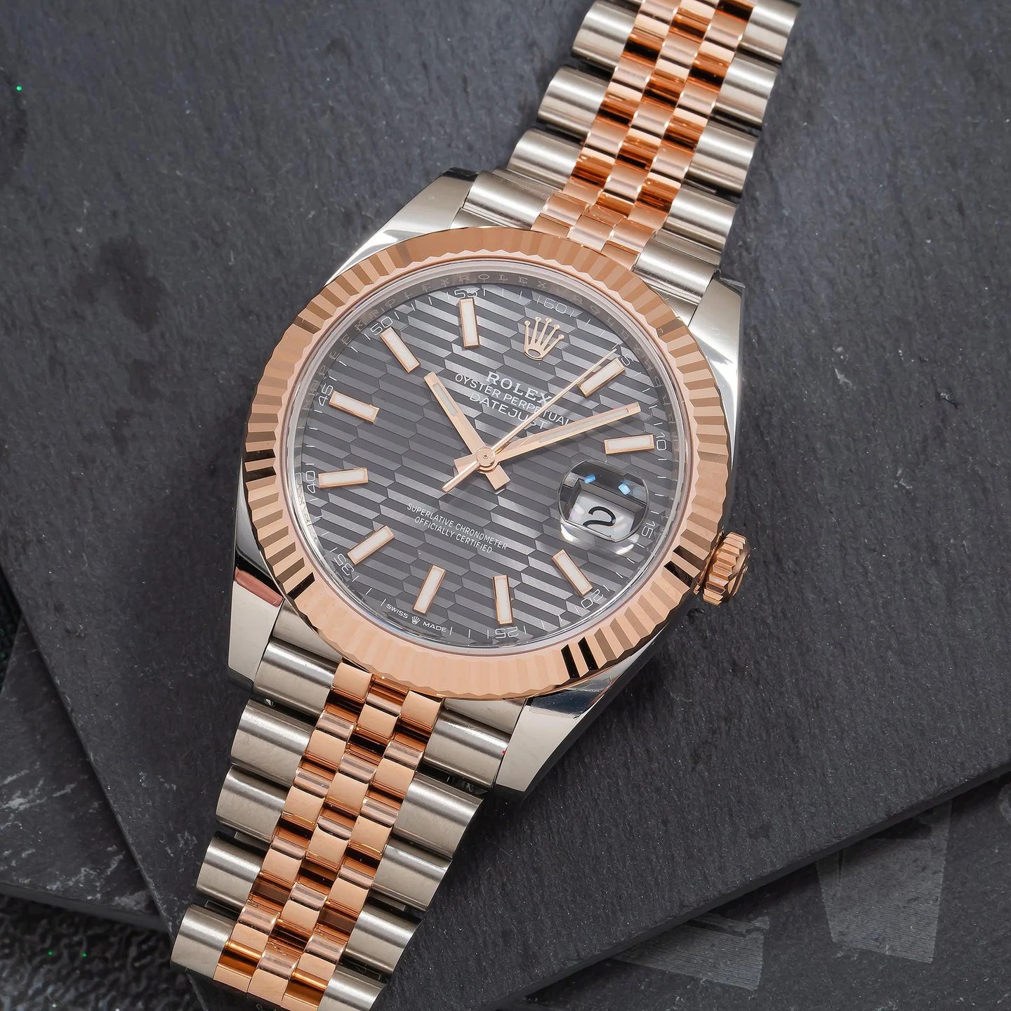 Rolex Datejust 41MM 126331 Slate Gray Motif Dial Fluted Bezel Two-Tone Everose Gold Jubilee Bracelet