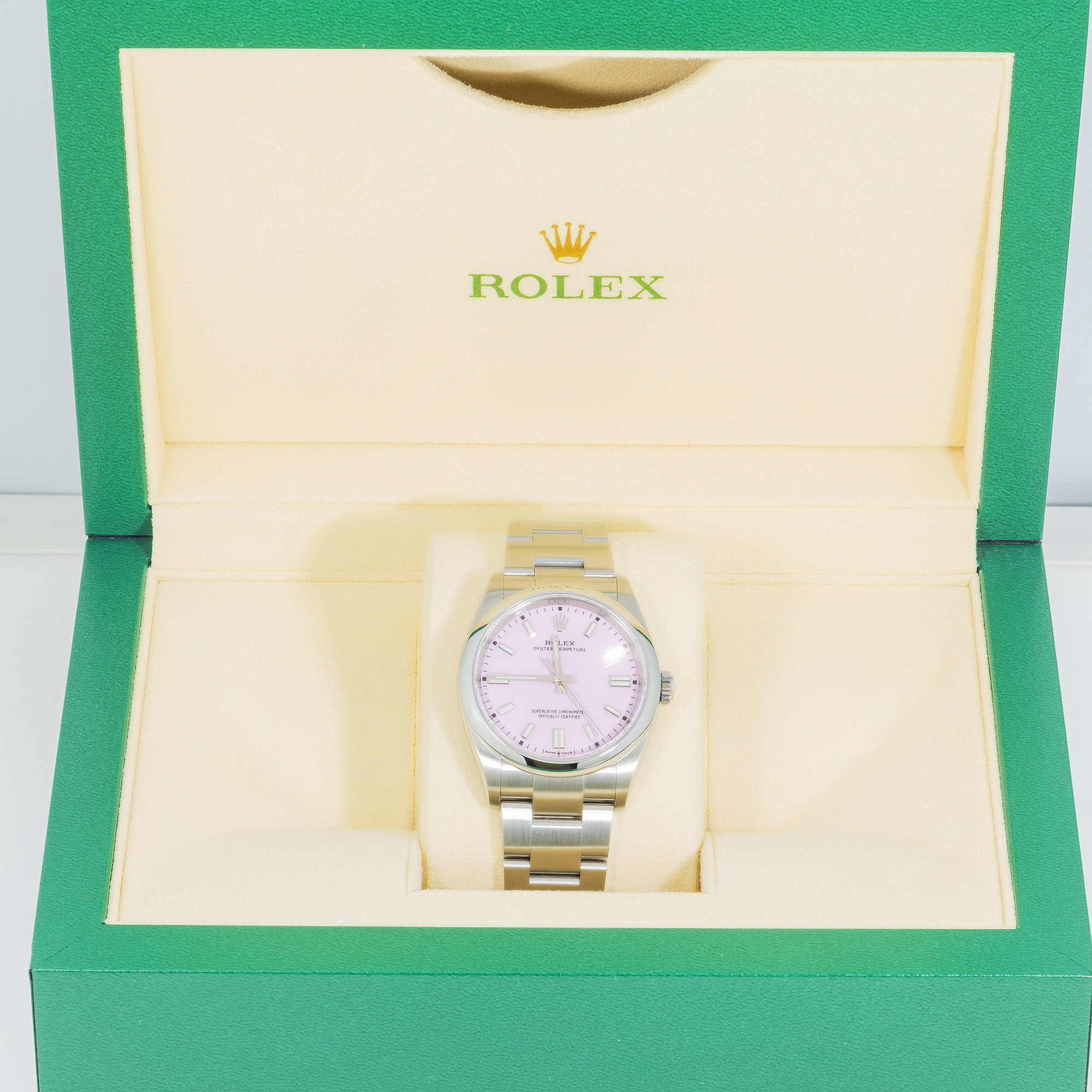 Rolex Oyster Perpetual 36mm – Pink Dial – Ref. 126000