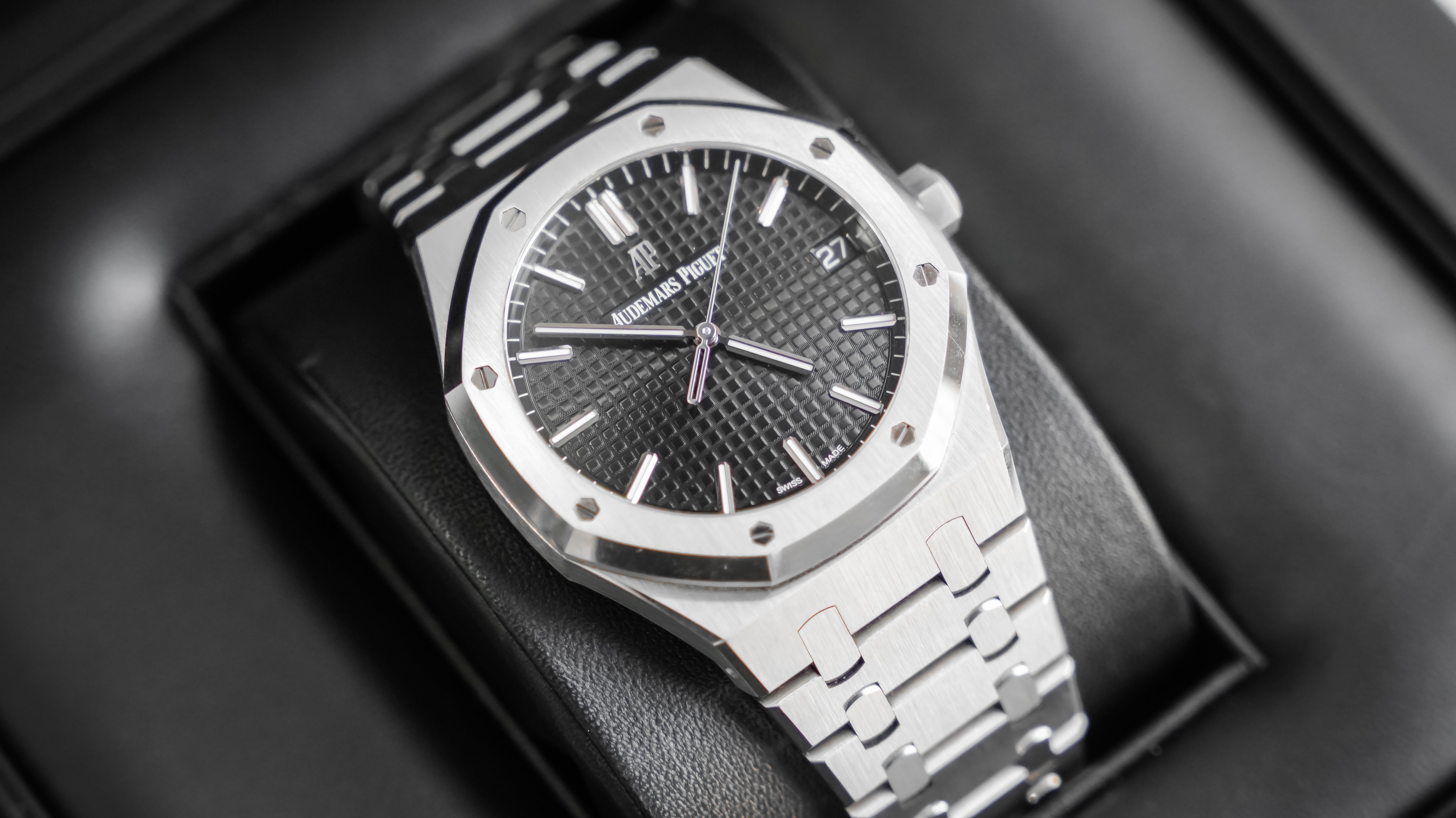 Audemars Piguet Royal Oak 41 – 15500ST.OO.1220ST.03 Black Dial, Stainless Steel Bracelet-Audemars Piguet-JD Watches NY