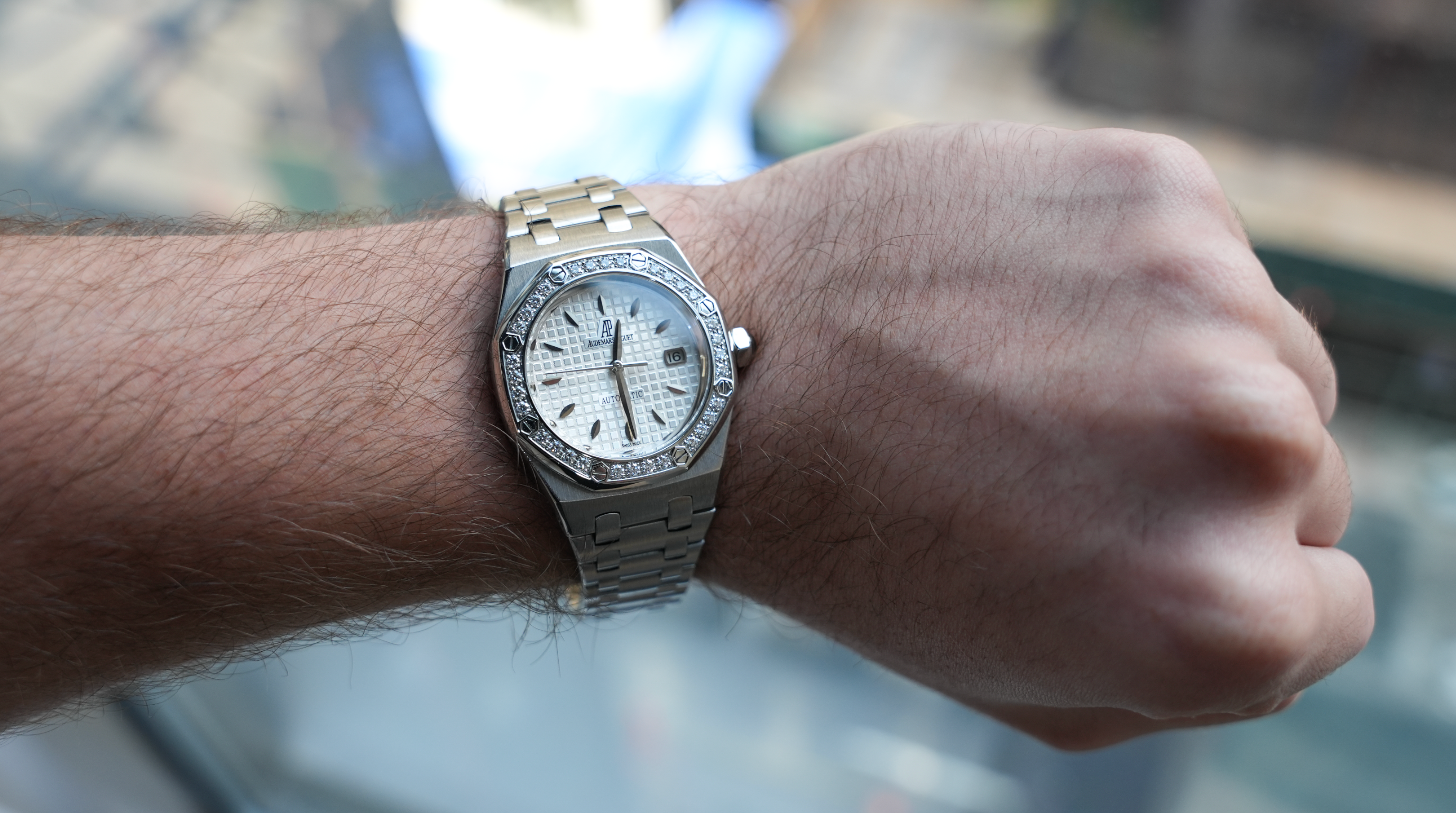 Audemars Piguet Royal Oak Lady 33mm – Stainless Steel – Factory Diamond Bezel – Ref. 67621ST.ZZ.1230ST.01