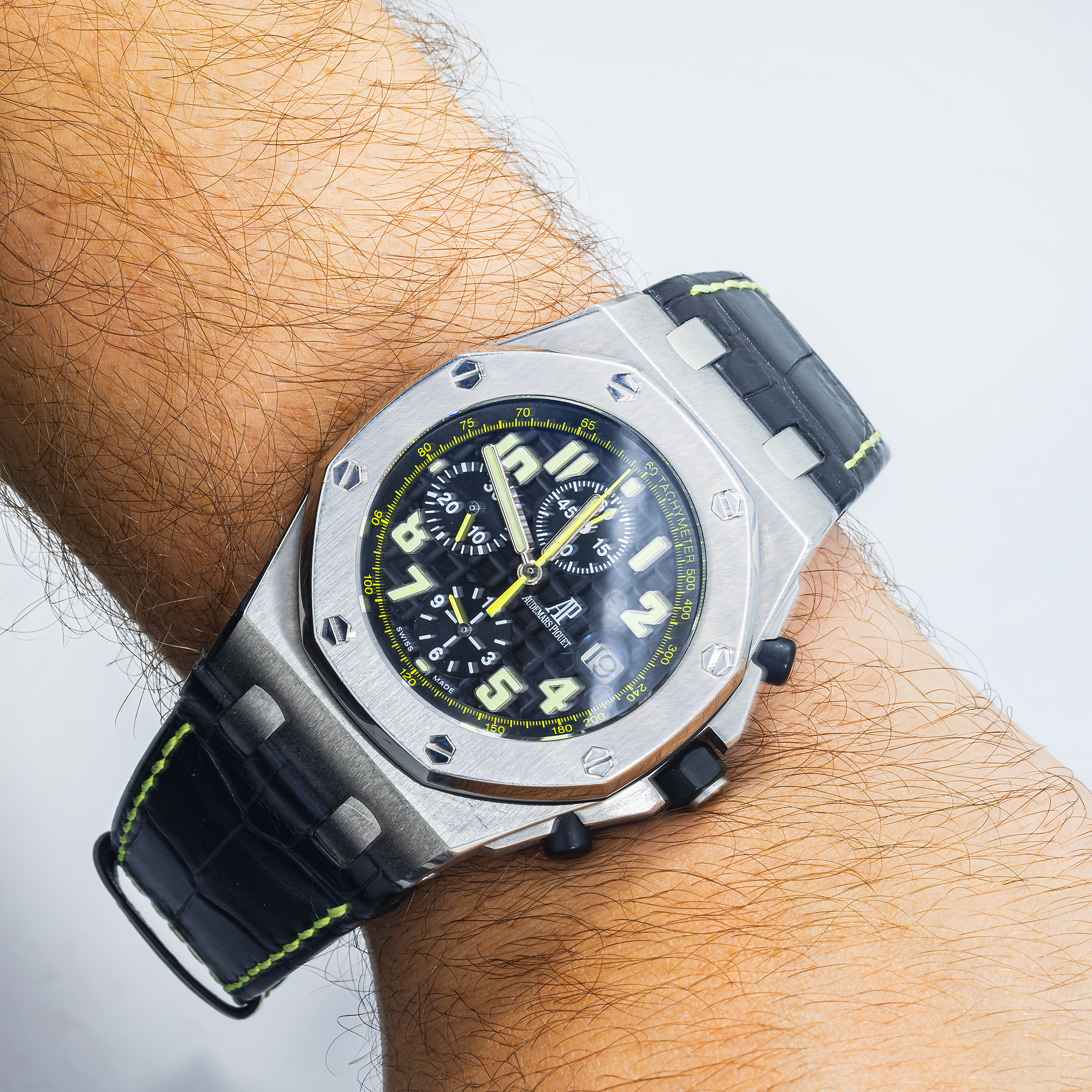 Audemars Piguet Royal Oak Offshore Chronograph 25721ST – 42mm Stainless Steel, “Méga Tapisserie” Dial