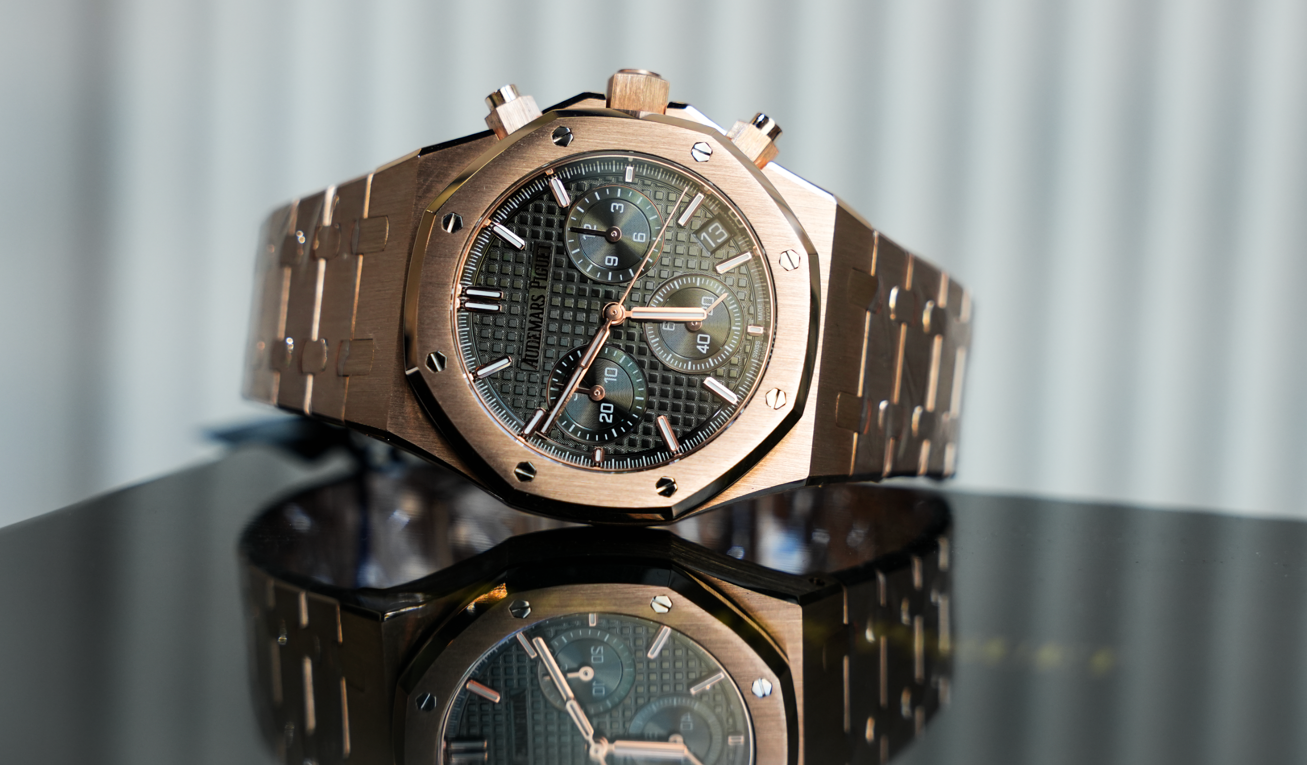 Audemars Piguet Royal Oak Selfwinding Chronograph 41mm – 18K Rose Gold – Green Grande Tapisserie Dial – Ref. 26240OR.OO.1320OR.04 (2021 to 2024)