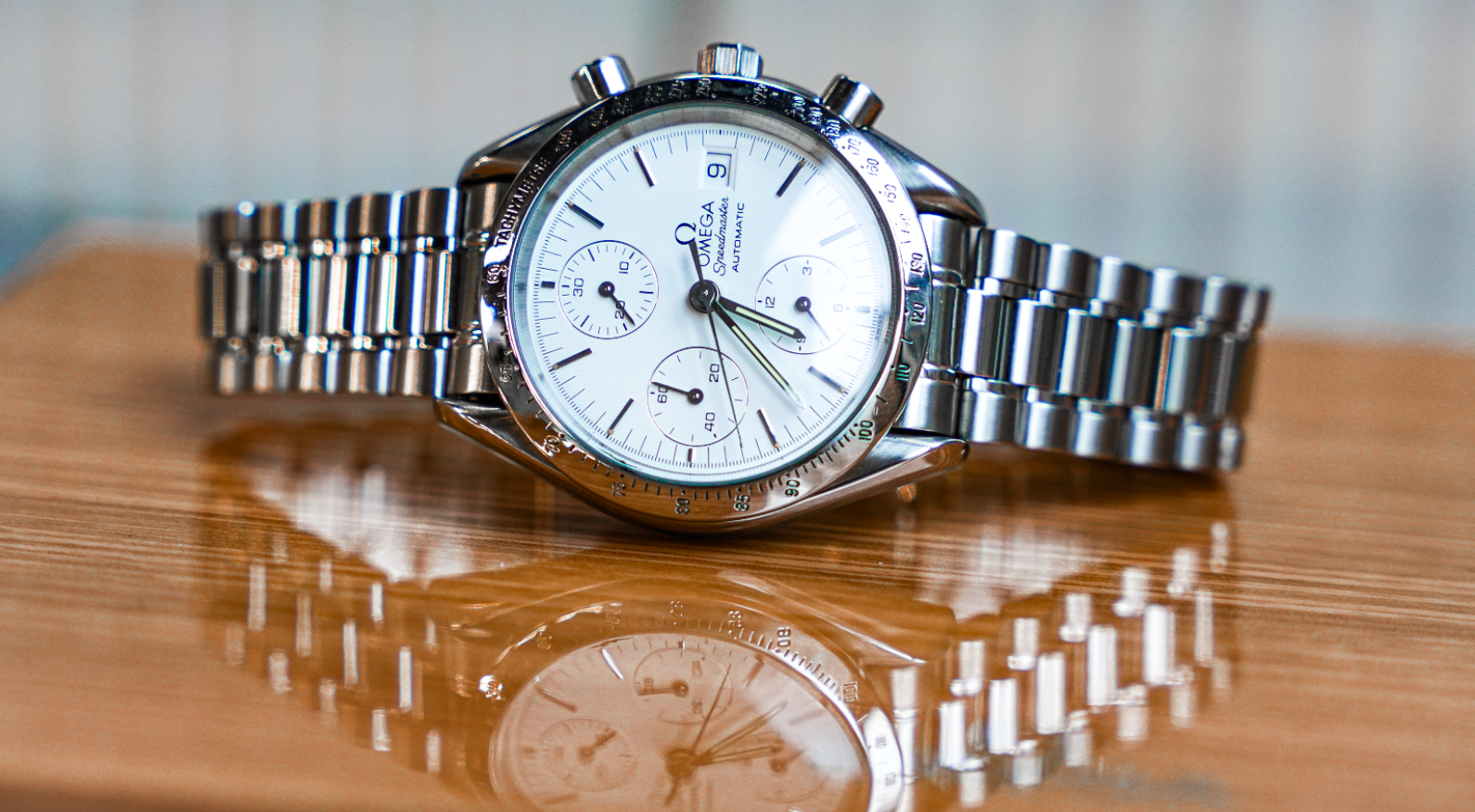 Omega Speedmaster 3511.20 – 39mm White Dial & Stainless Steel Bracelet-Omega-JD Watches NY
