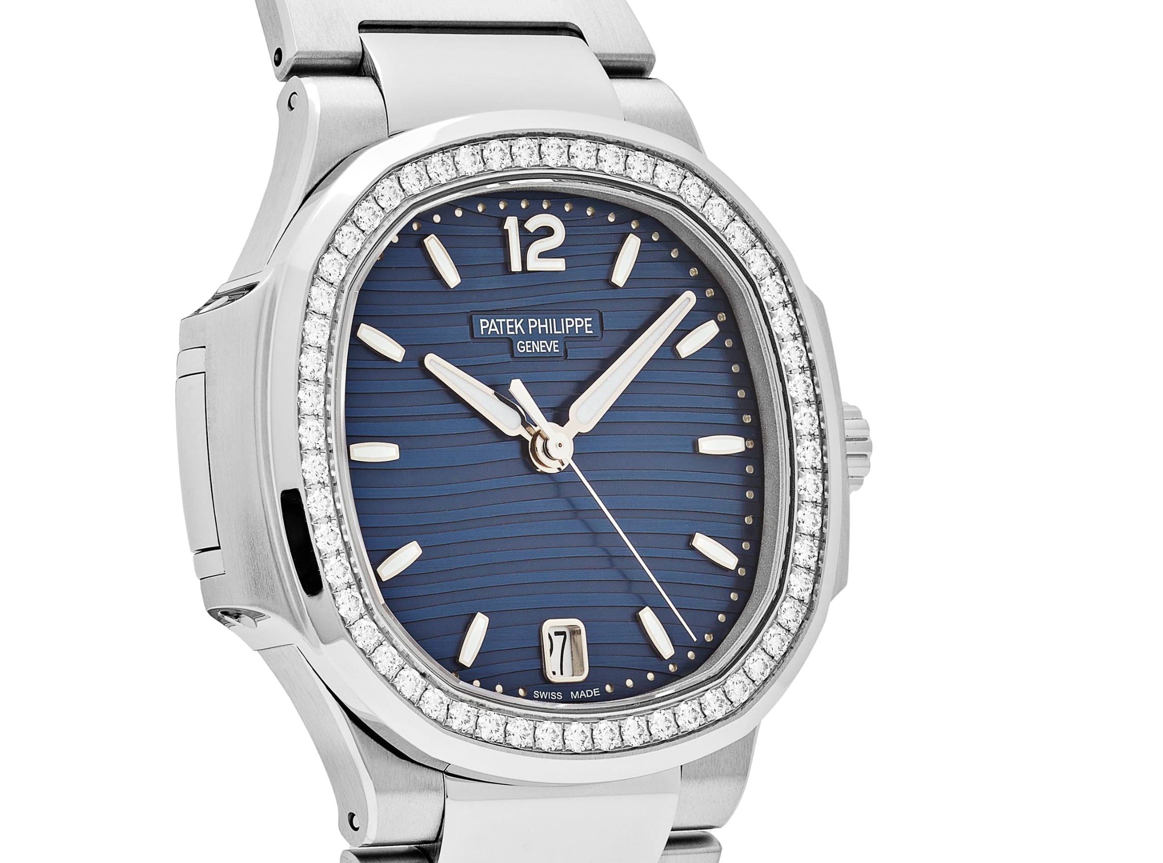 Patek Philippe Nautilus Ladies 7118/1200A-001 – 35mm Stainless Steel – Blue Dial – Factory Diamond Bezel