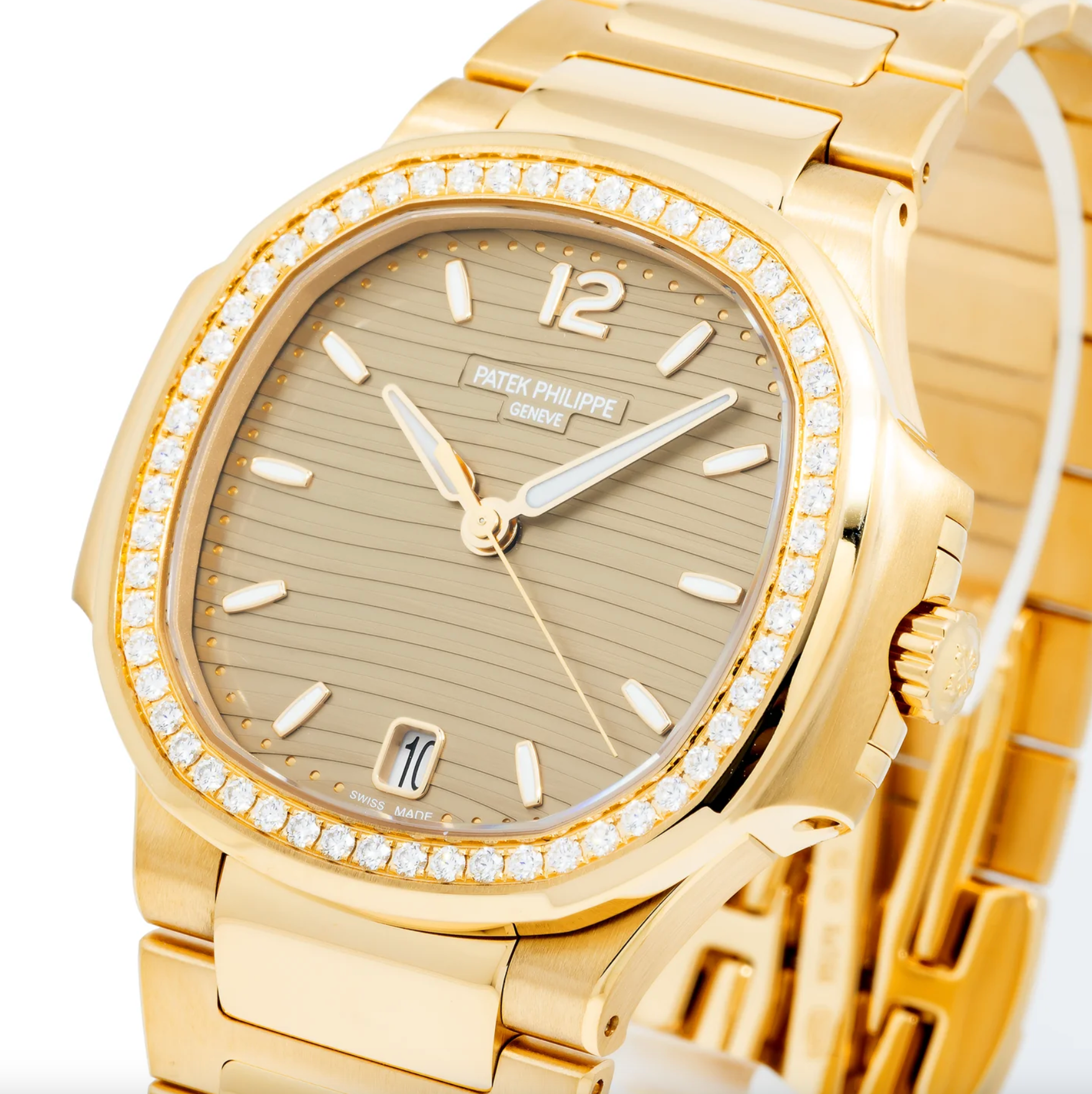 Patek Philippe Nautilus Ladies Automatic 7118 – 18k Rose Gold Ref. 7118/1R-001-Patek Philippe-JD Watches NY