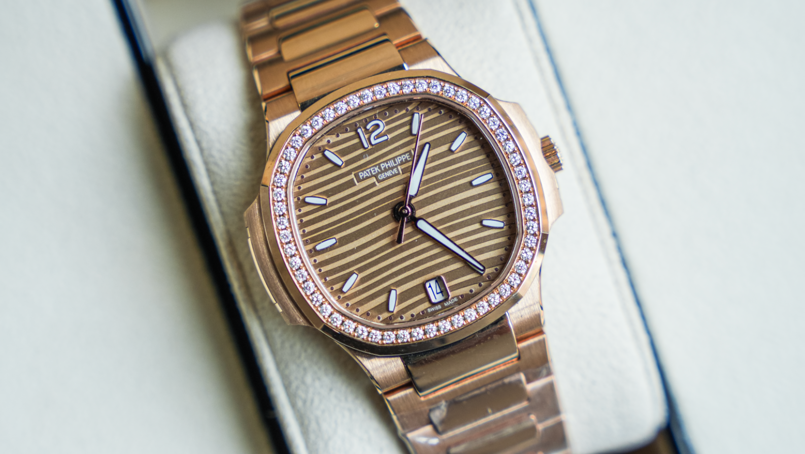 Patek Philippe Nautilus Ladies Automatic 7118 – 18k Rose Gold Ref. 7118/1R-001-Patek Philippe-JD Watches NY