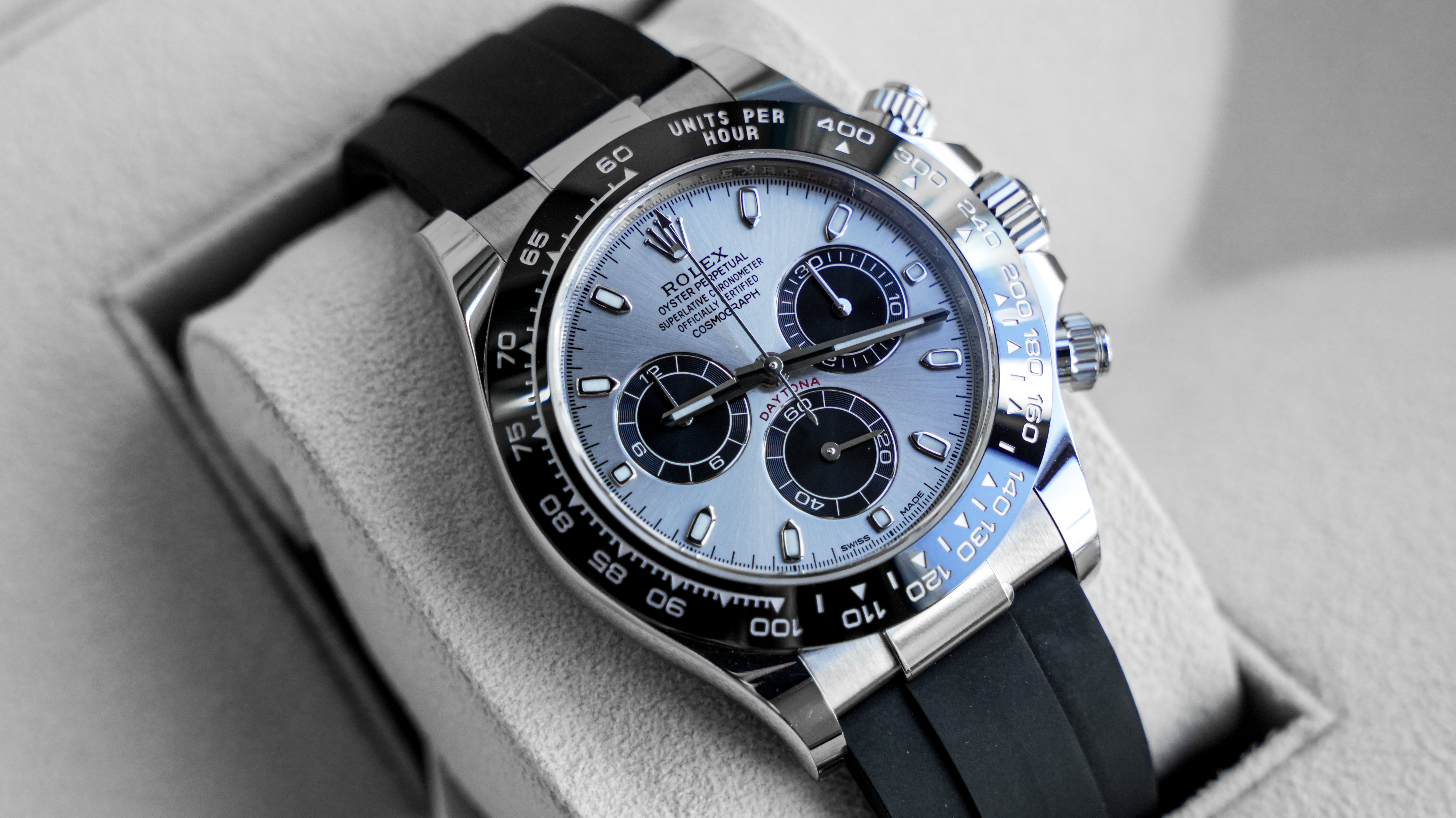 Rolex Cosmograph Daytona 116519LN-0006 – White Gold with Black Ceramic Bezel & Oysterflex Rubber Strap-Rolex-JD Watches NY
