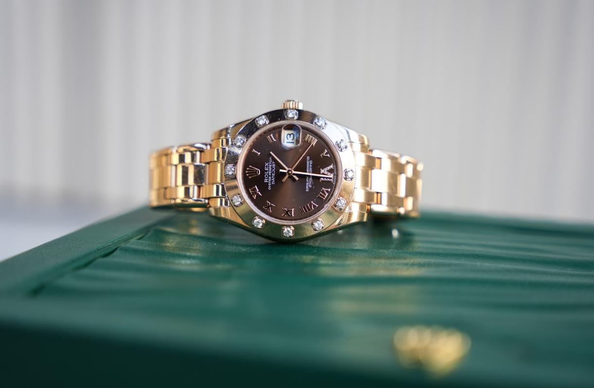 Rolex Datejust 18K Everose Gold Chocolate Roman Dial with Pearlmaster Bracelet 81315