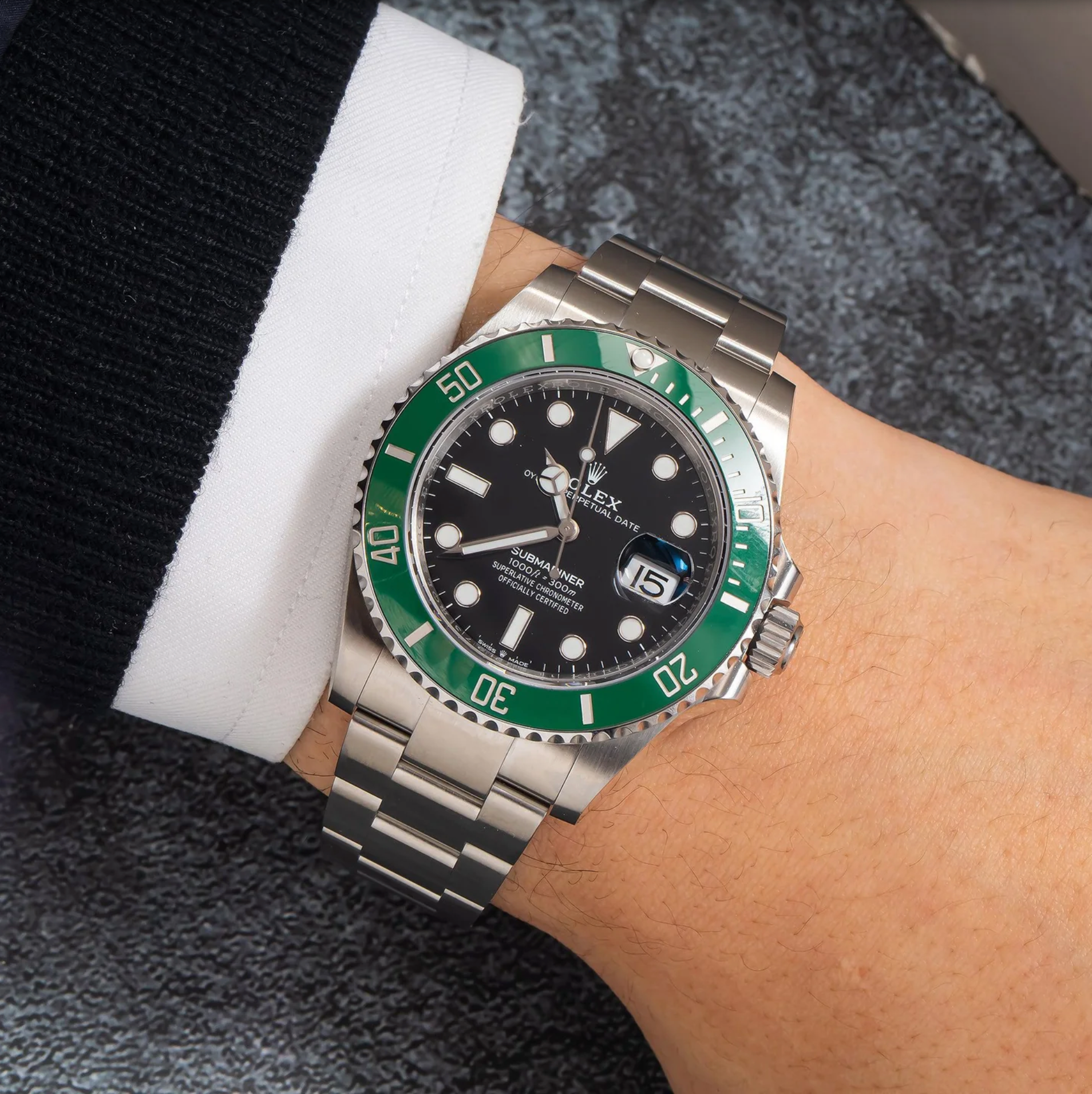 Rolex Submariner Date – 41mm Stainless Steel with Green Ceramic Bezel and Black Dial Ref. 126610LV “Starbucks”