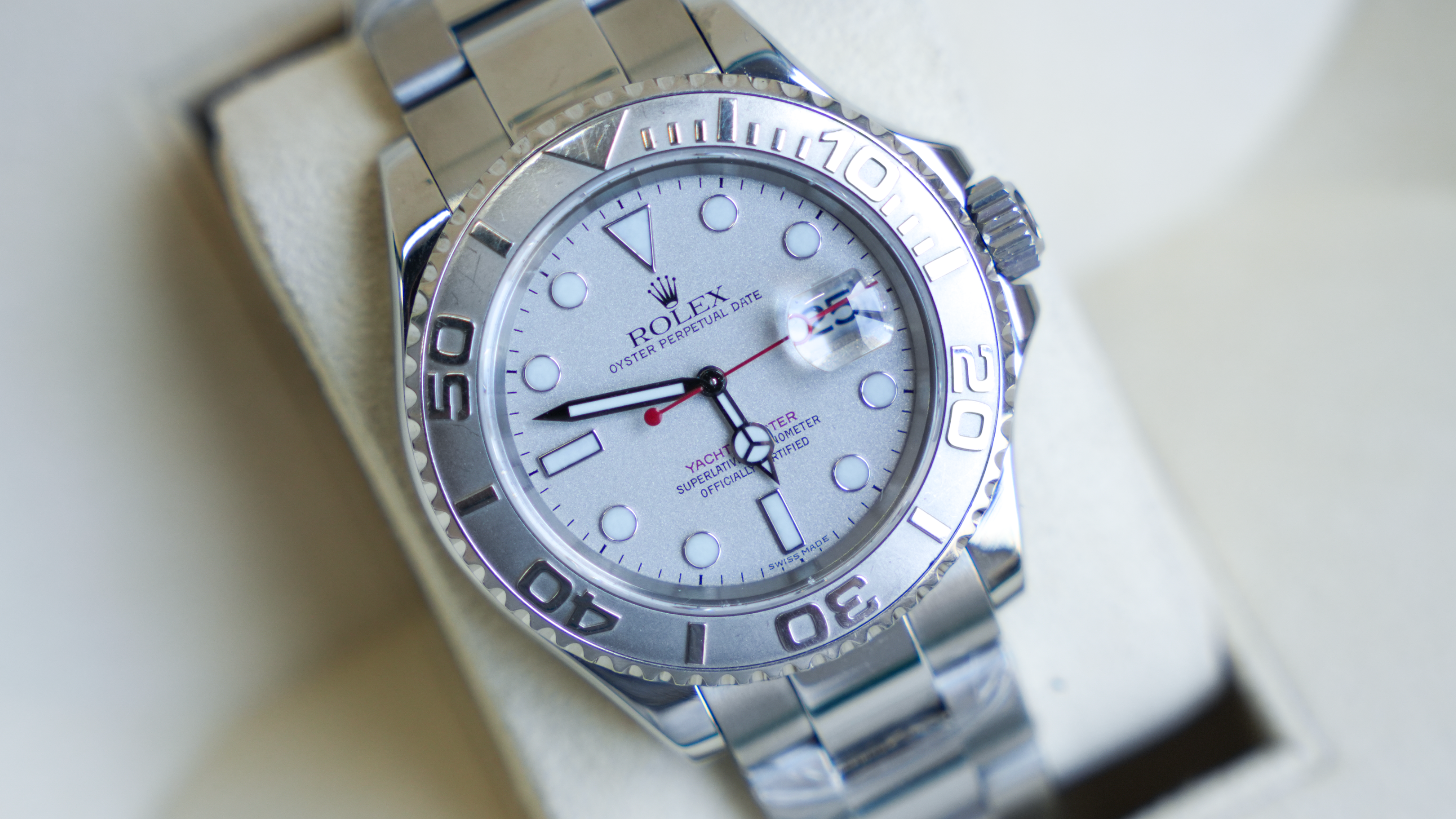 Rolex Yacht-Master 40mm – Platinum Bezel & Steel Case – Ref. 16622