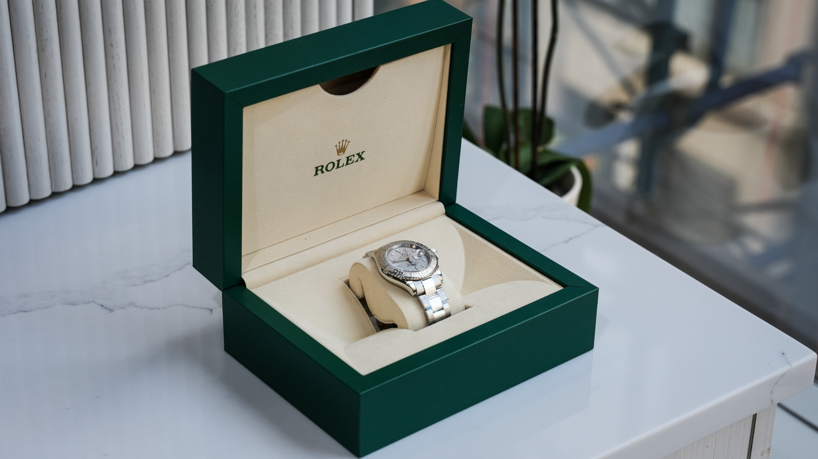 Rolex Yacht-Master 40mm – Platinum Bezel & Steel Case – Ref. 16622