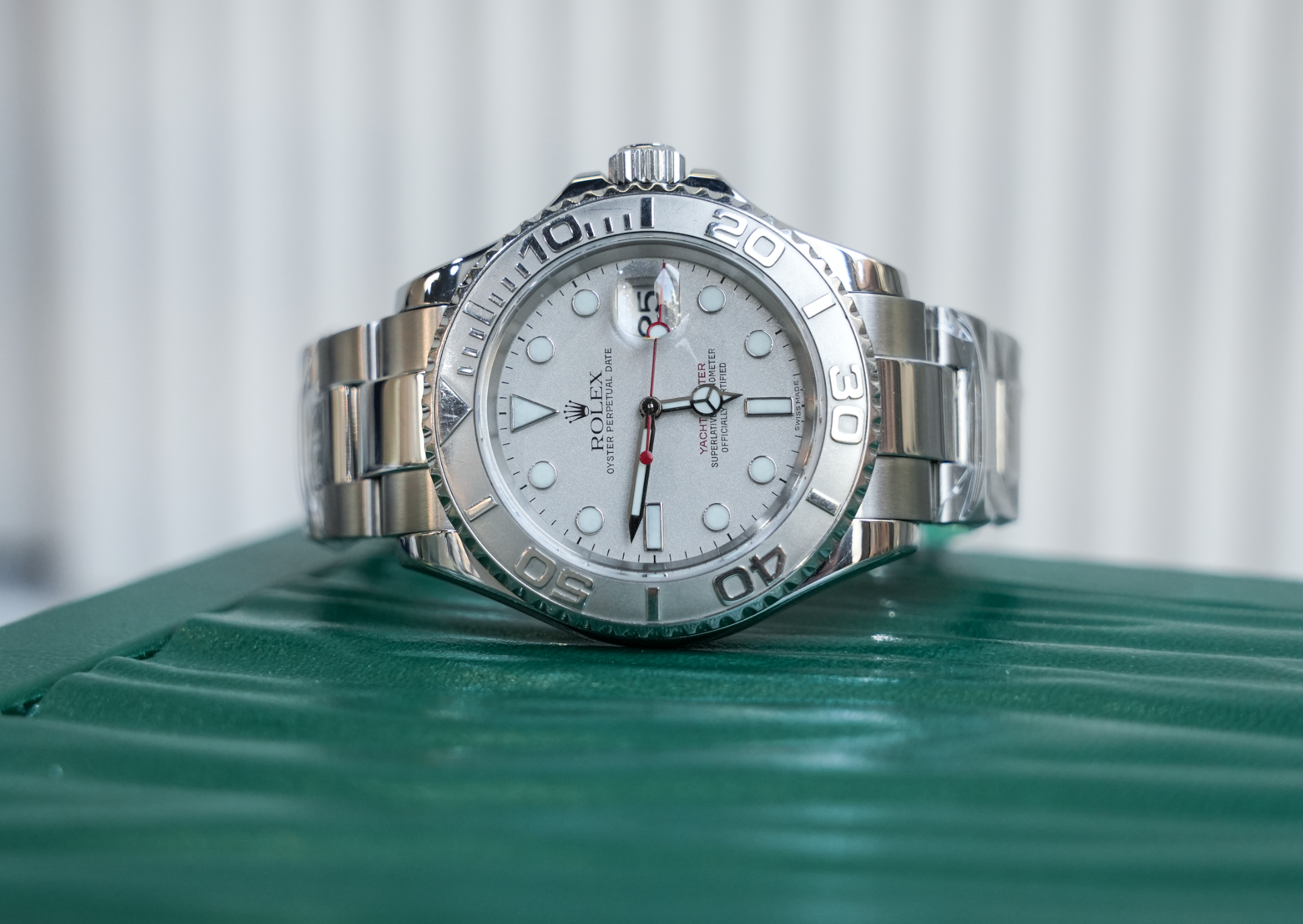 Rolex Yacht-Master 40mm – Platinum Bezel & Steel Case – Ref. 16622