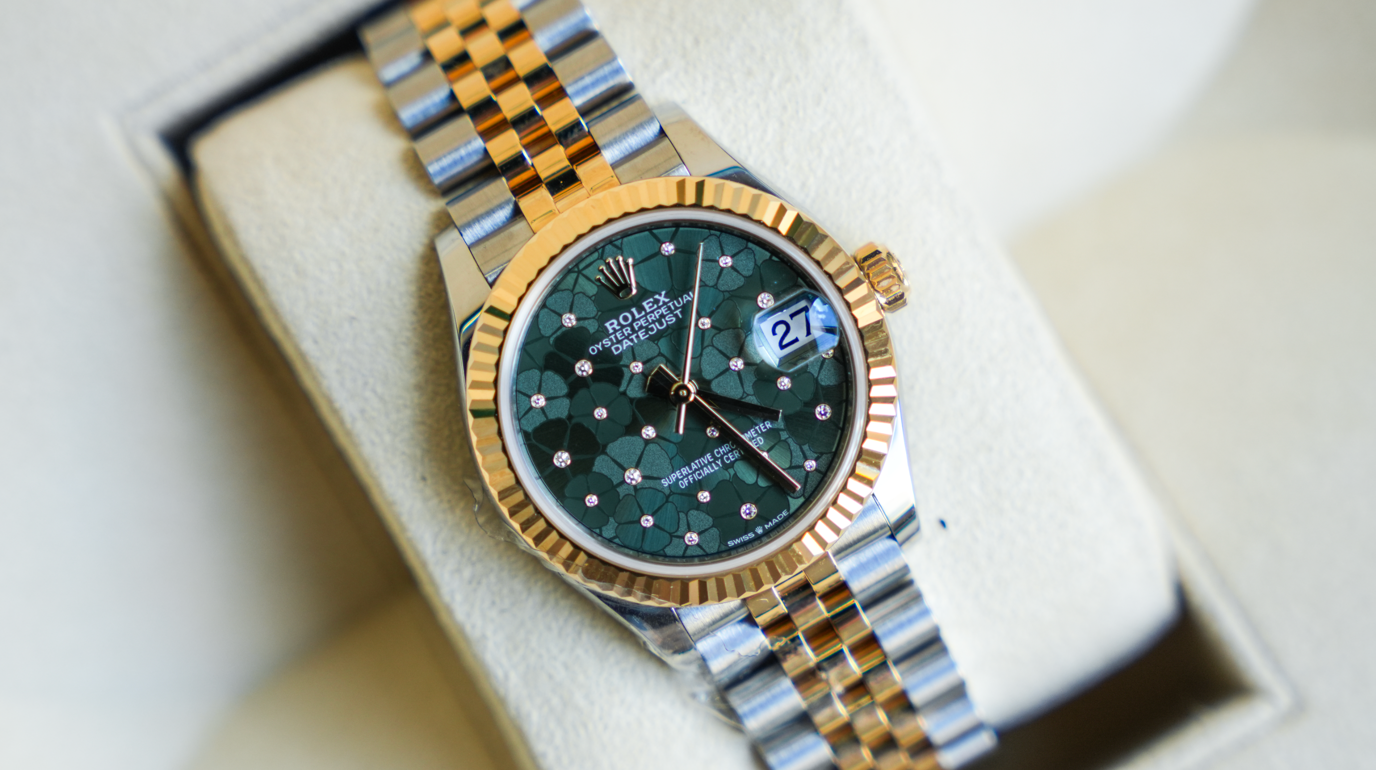 Rolex Datejust 31mm – Steel & 18K Yellow Gold – Green Floral Motif Dial – Jubilee Bracelet – Ref. 278273 (2020 to 2023)