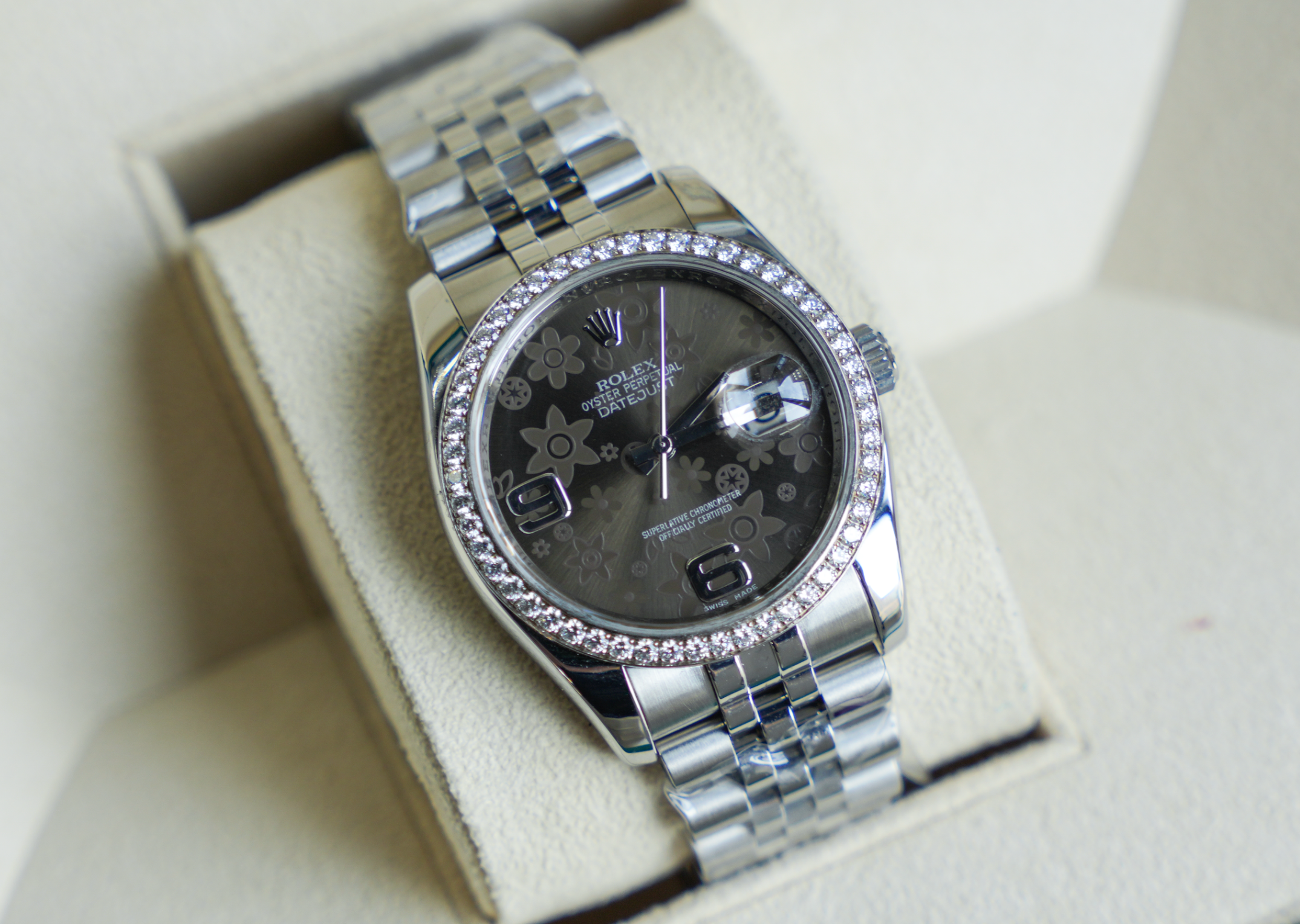 Rolex Datejust 36mm – Bronze Floral Motif Dial with Diamond Bezel | Ref. 116244