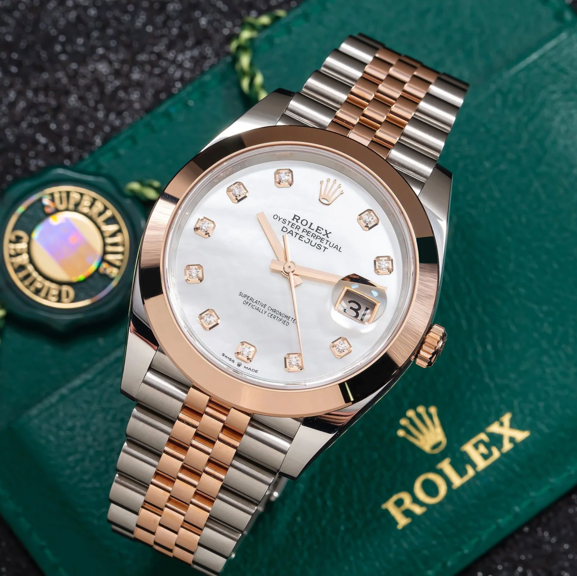Rolex Datejust 41mm Mother-of-Pearl Diamond Dial 18K Everose Gold Smooth Bezel – Ref. 126301