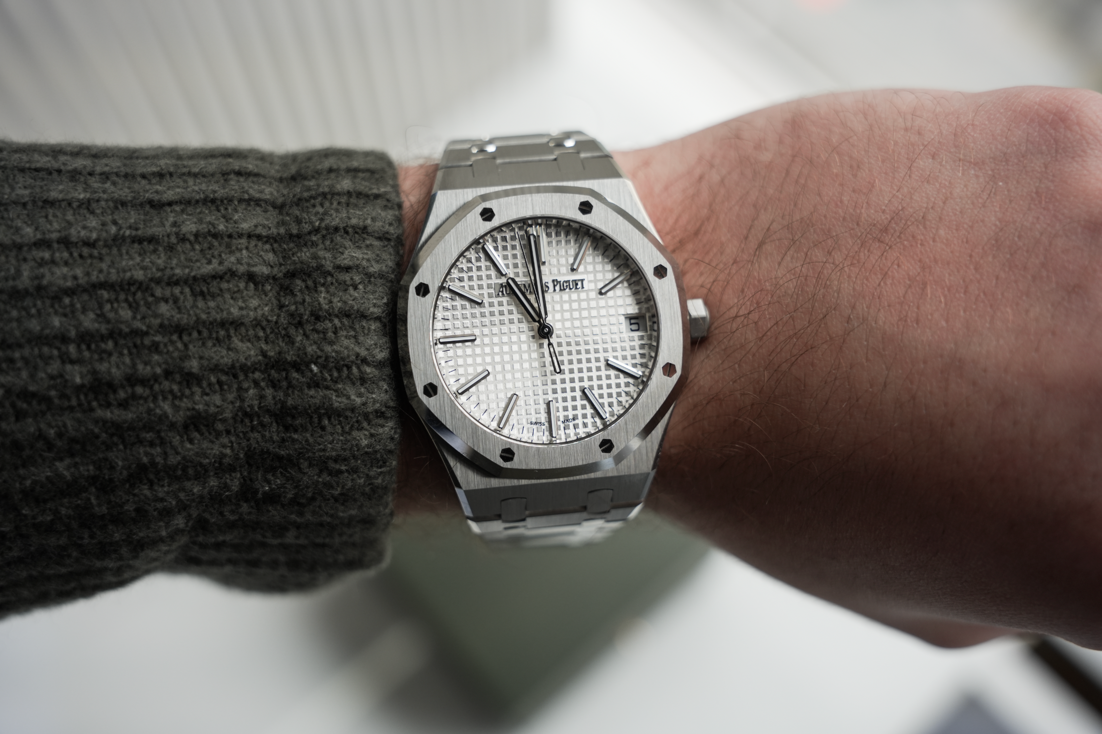 Audemars Piguet Royal Oak 41mm Stainless Steel White Dial – 15510ST.OO.1320ST.08