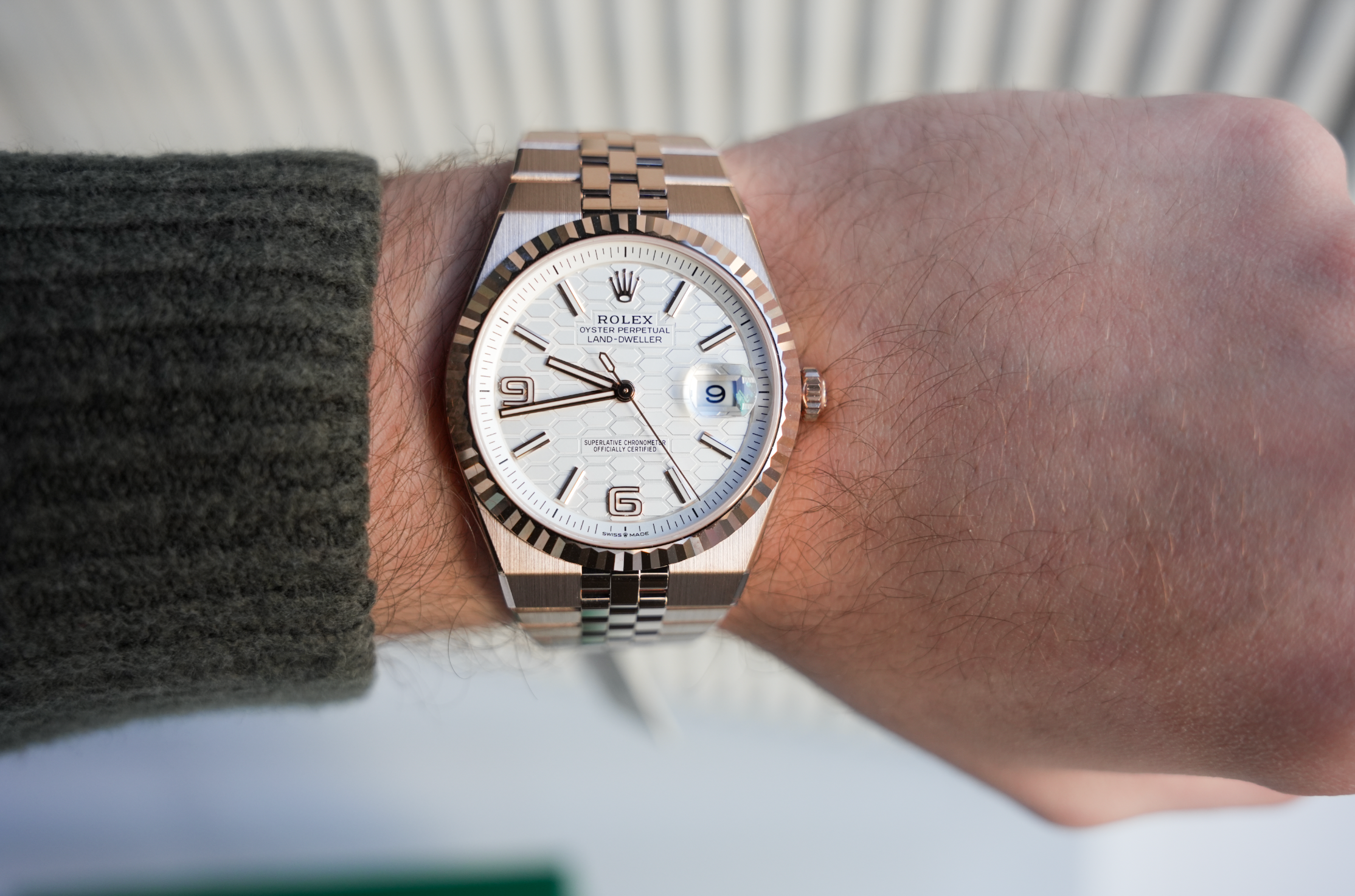 Rolex Land-Dweller 40 127335 Everose Gold Integrated Bracelet