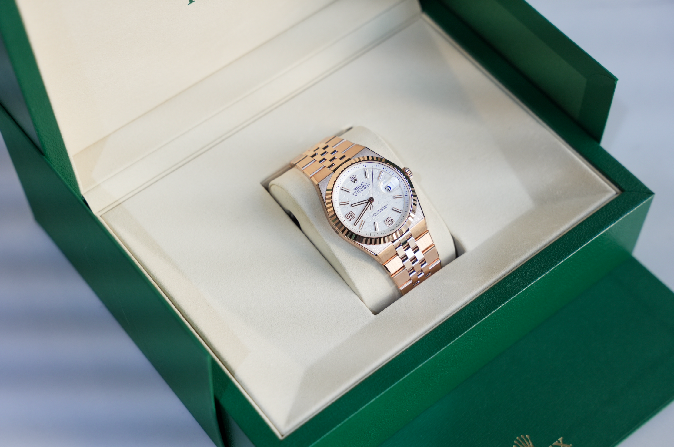 Rolex Land-Dweller 40 127335 Everose Gold Integrated Bracelet