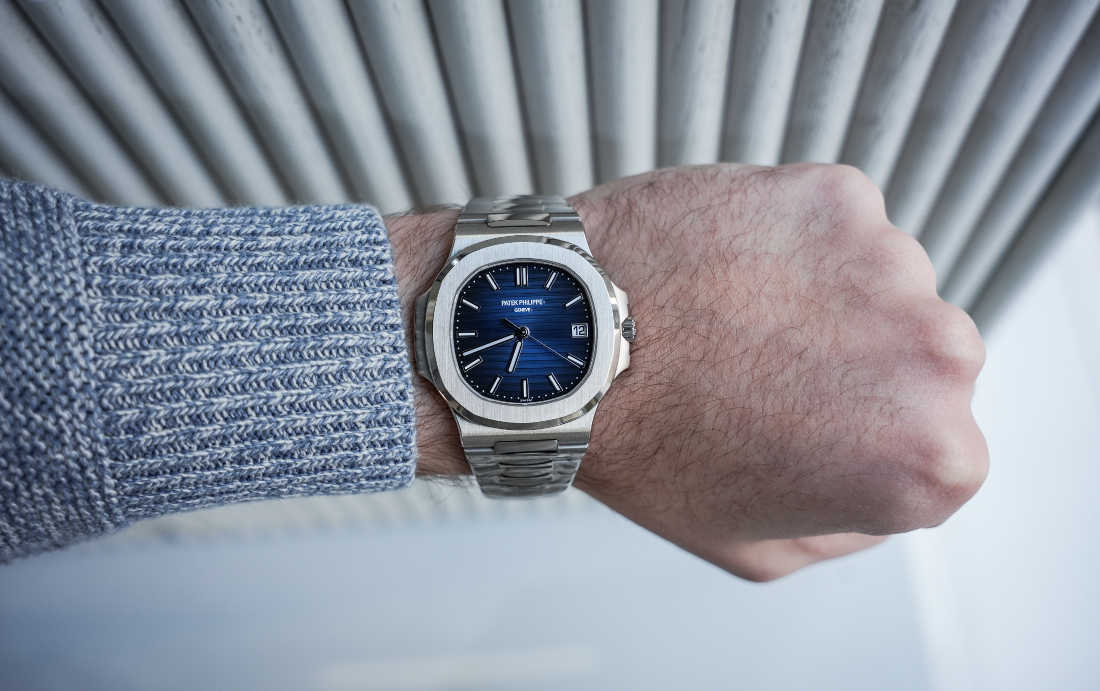 Patek Philippe Nautilus 5811/1G-001 White Gold Blue Dial