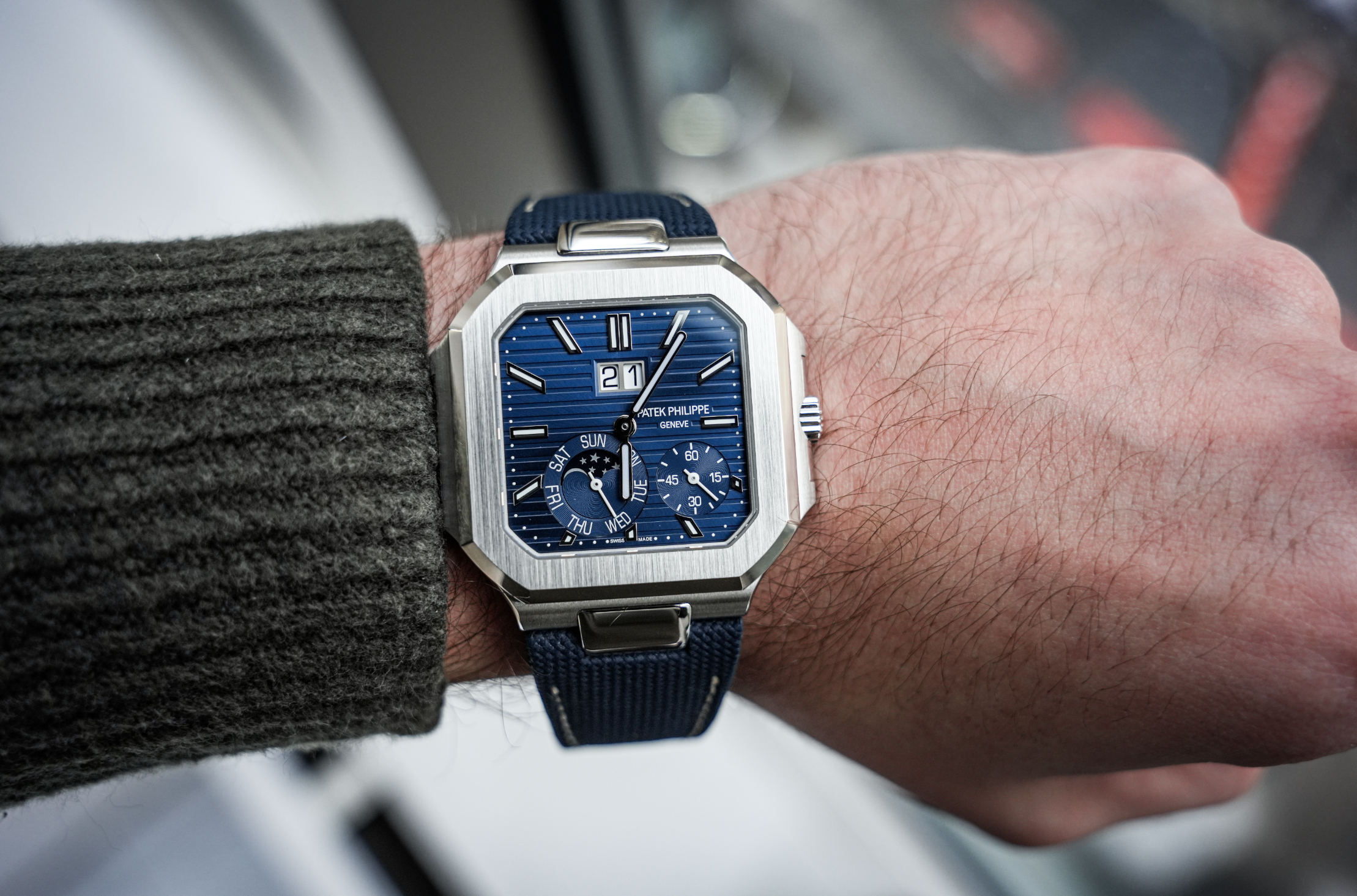 Patek Philippe Cubitus 5822P-001 Platinum Blue Dial Moon Phase