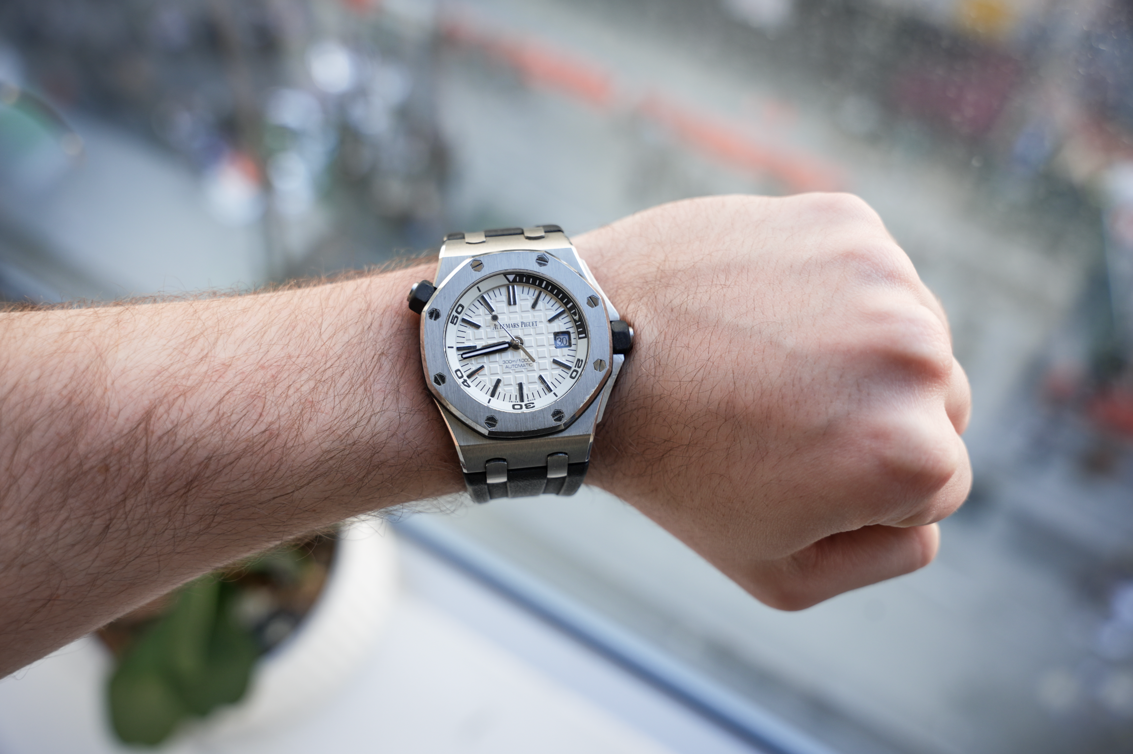 Audemars Piguet Royal Oak Offshore Diver 15710ST White “Silver” Dial Stainless Steel 42mm
