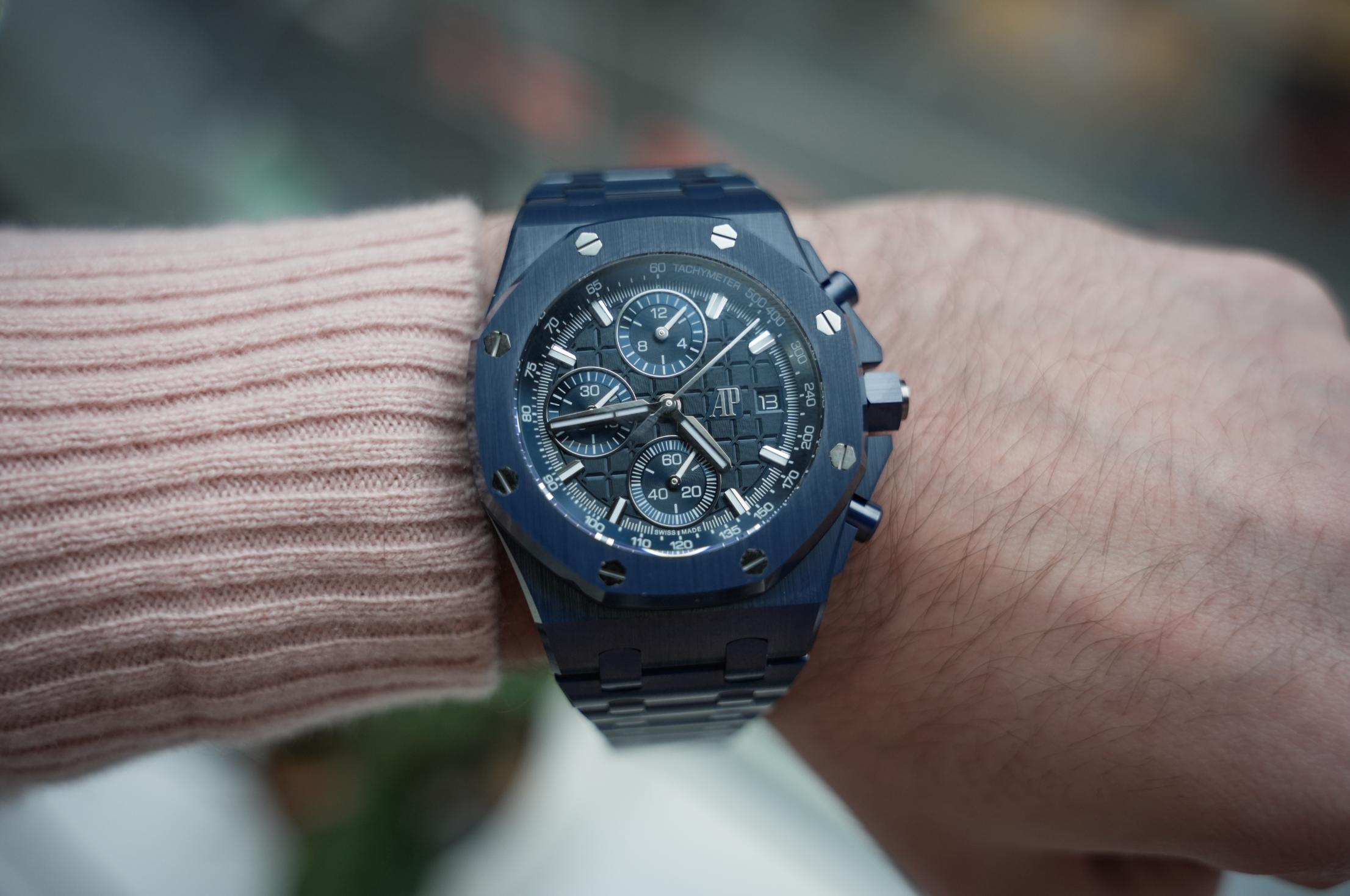 Audemars Piguet Royal Oak Offshore Chronograph 26238CD “Bleu Nuit” Ceramic 42mm Méga Tapisserie Dial