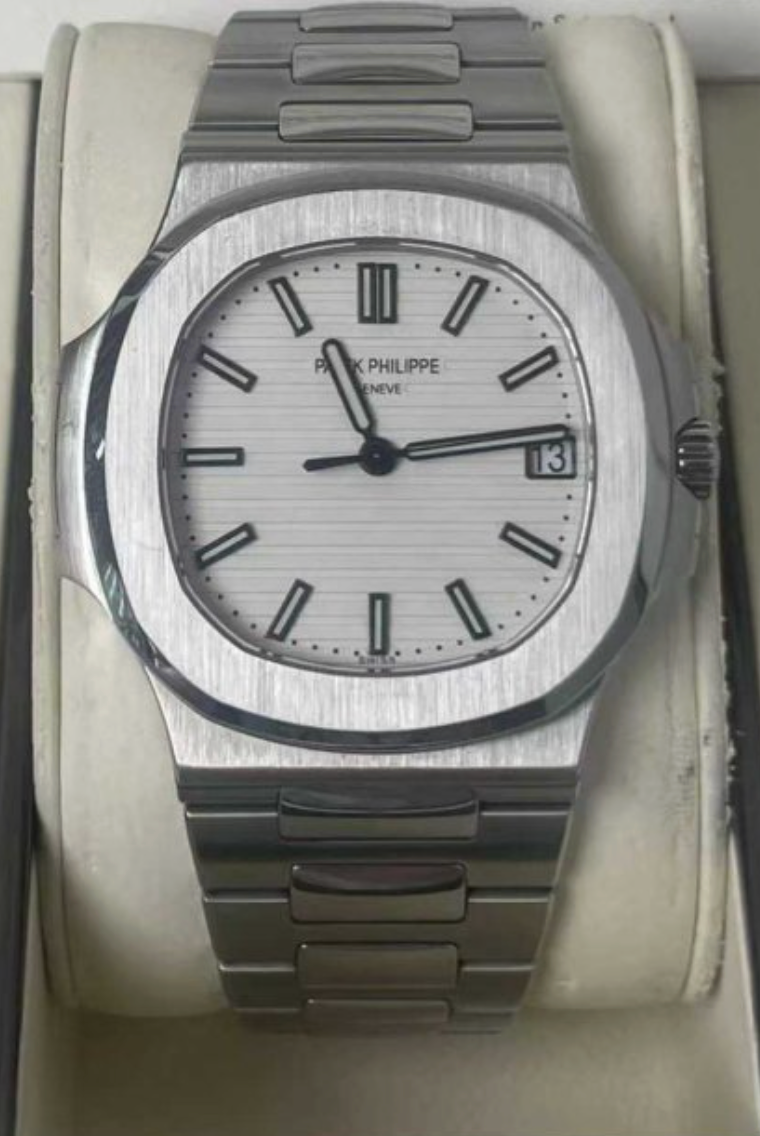 Patek Philippe Nautilus 5711/1A White Dial Stainless Steel