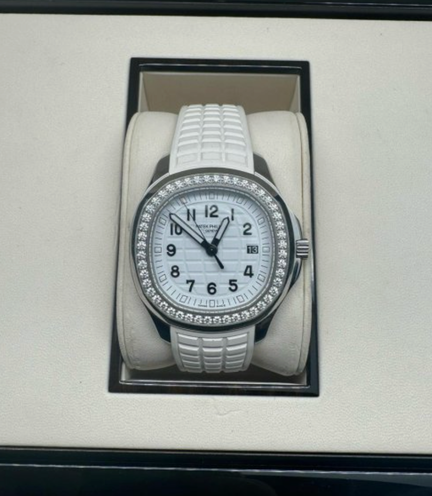 Patek Philippe Aquanaut Luce 5267/200A-010 White Dial Diamond Bezel Steel