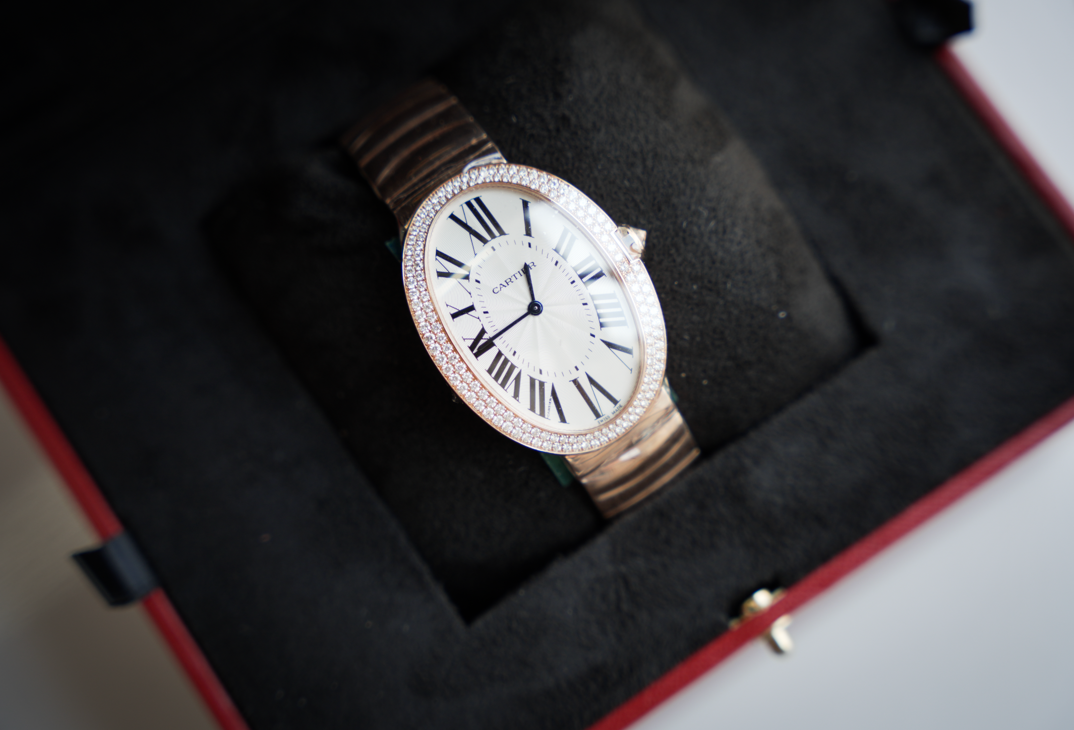 Cartier Baignoire 44x34mm 18K Rose Gold Diamond Bezel WB520003