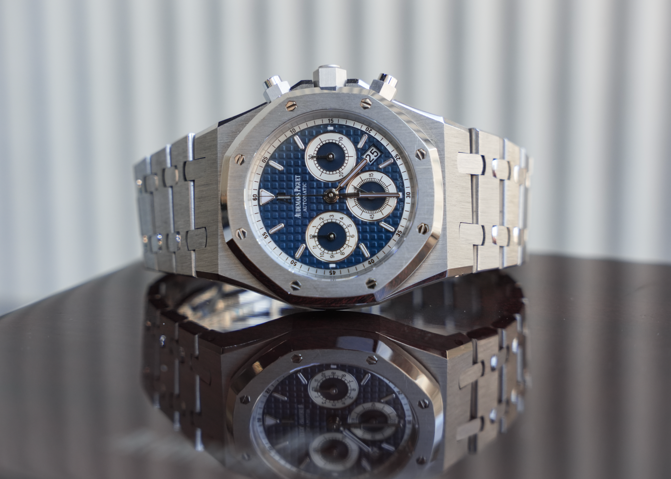 Audemars Piguet Royal Oak Chronograph 26022BC.OO.D028CR.01 White Gold Blue Dial 39mm