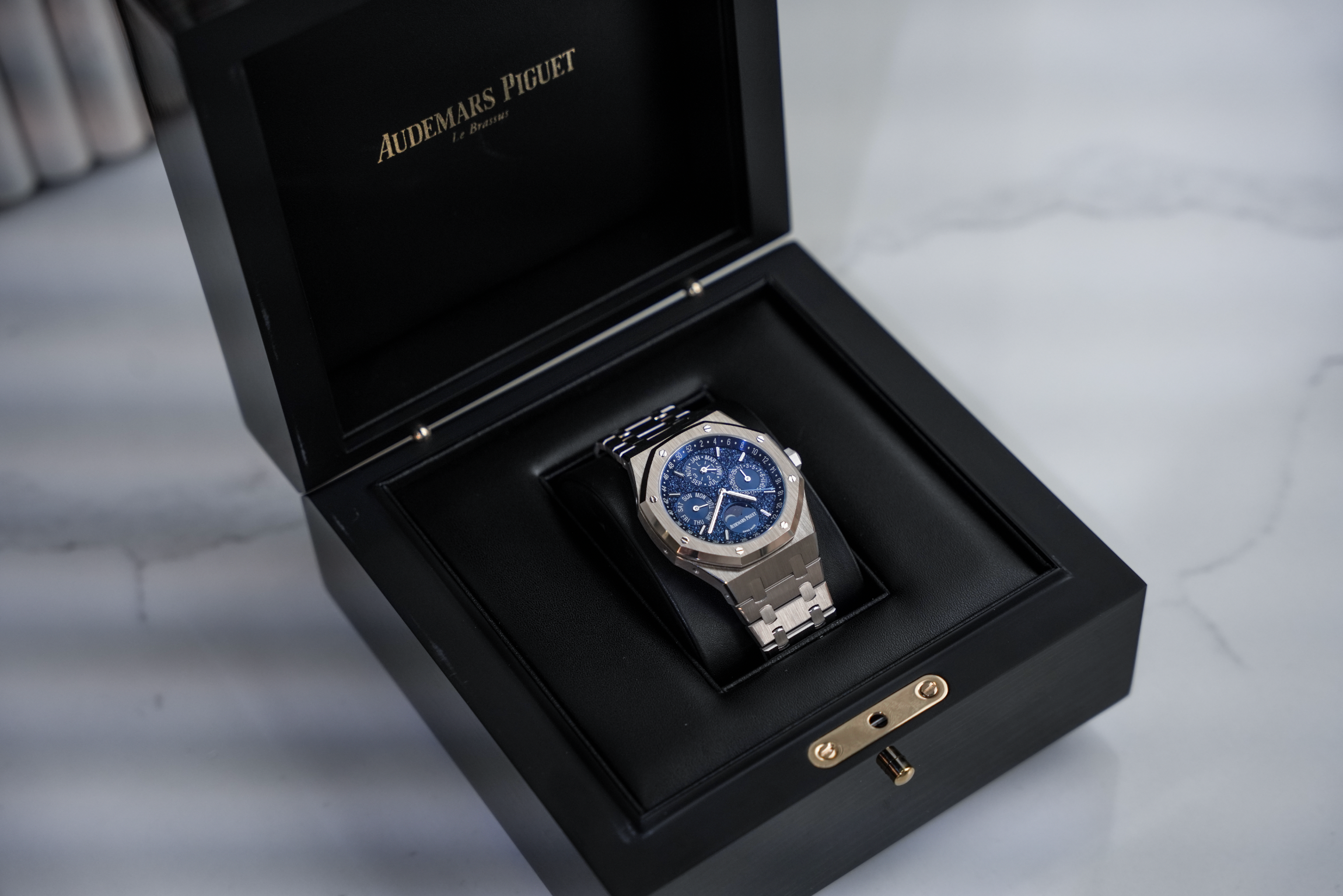 Audemars Piguet Royal Oak Perpetual Calendar 26574BC “John Mayer” Limited Edition 18K White Gold Blue Crystal Sky Dial 41mm Watch