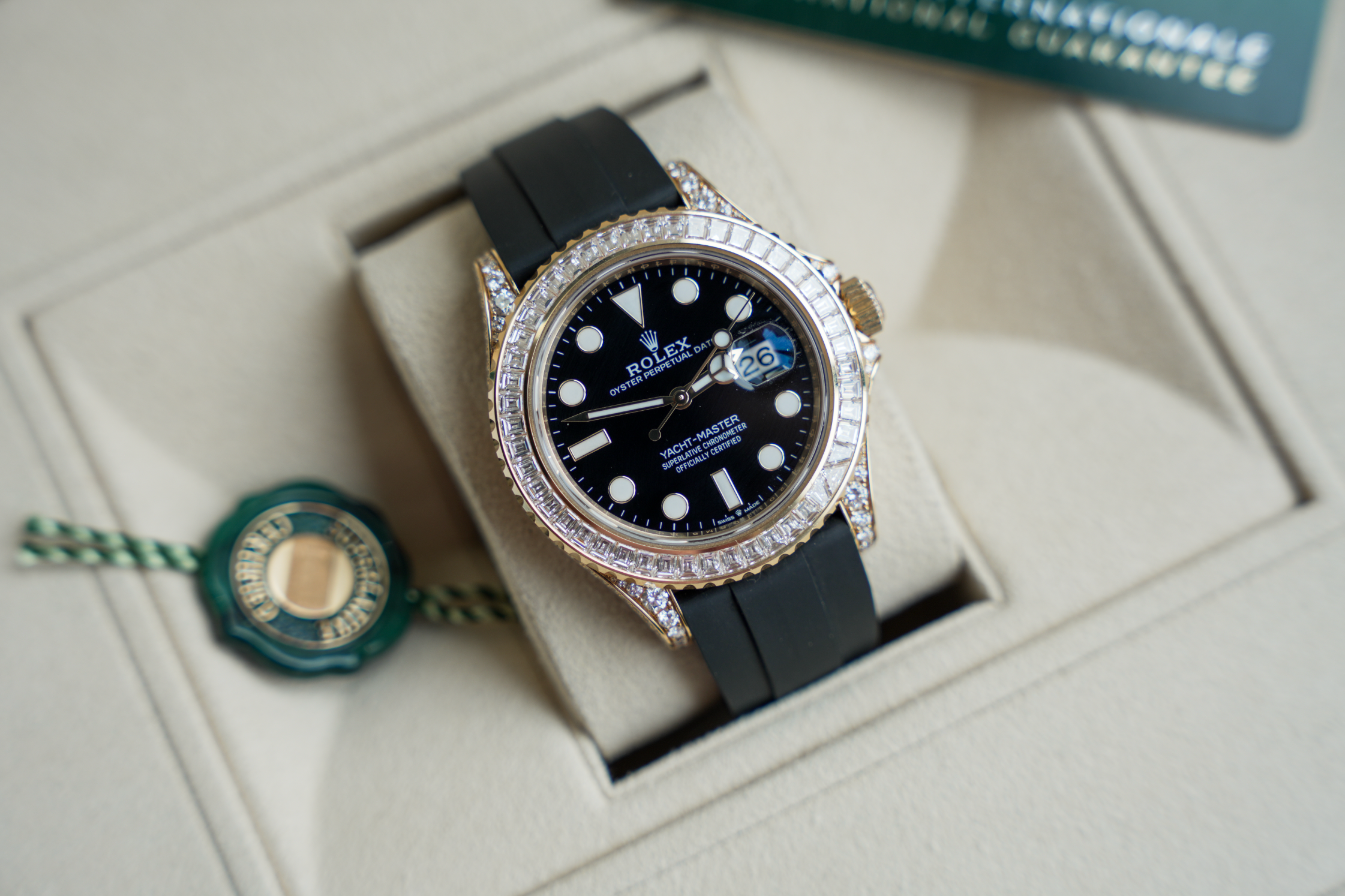 Rolex Yacht-Master 42 18K Yellow Gold Diamond-Set Case Baguette Diamond Bezel Black Dial Oysterflex – Ref. 226668TBR