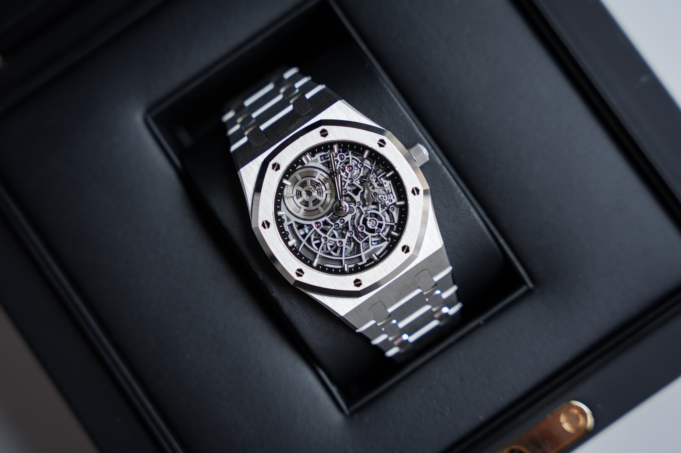 Audemars Piguet Royal Oak “Jumbo” Extra-Thin Openworked 39mm White Gold 16204BC.OO.1240BC.01