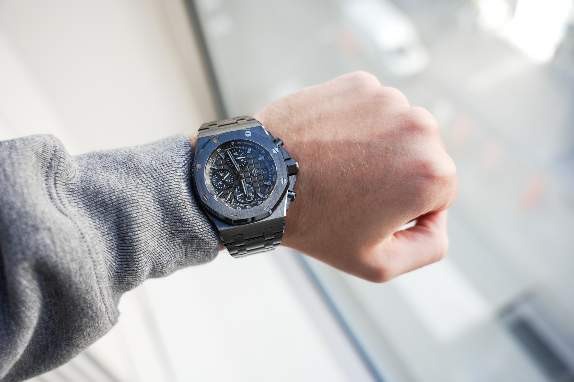 Audemars Piguet Royal Oak Offshore Selfwinding Chronograph 42mm Black Ceramic Black Dial | 26238CE.OO.1300CE.01