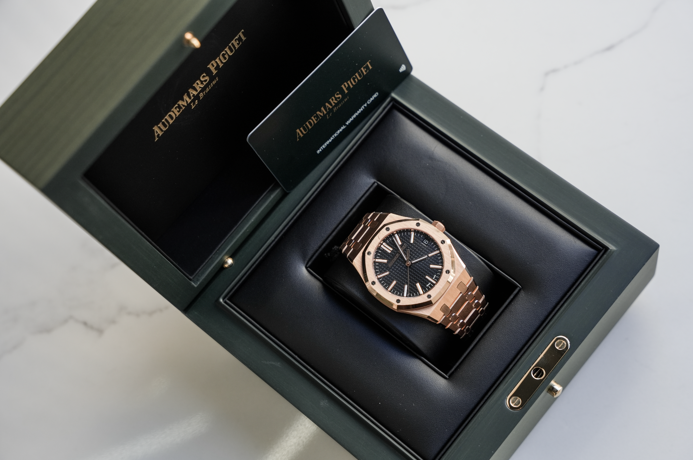 Audemars Piguet Royal Oak Selfwinding 41mm 18K Rose Gold Black Dial | 15510OR.OO.1320OR.04