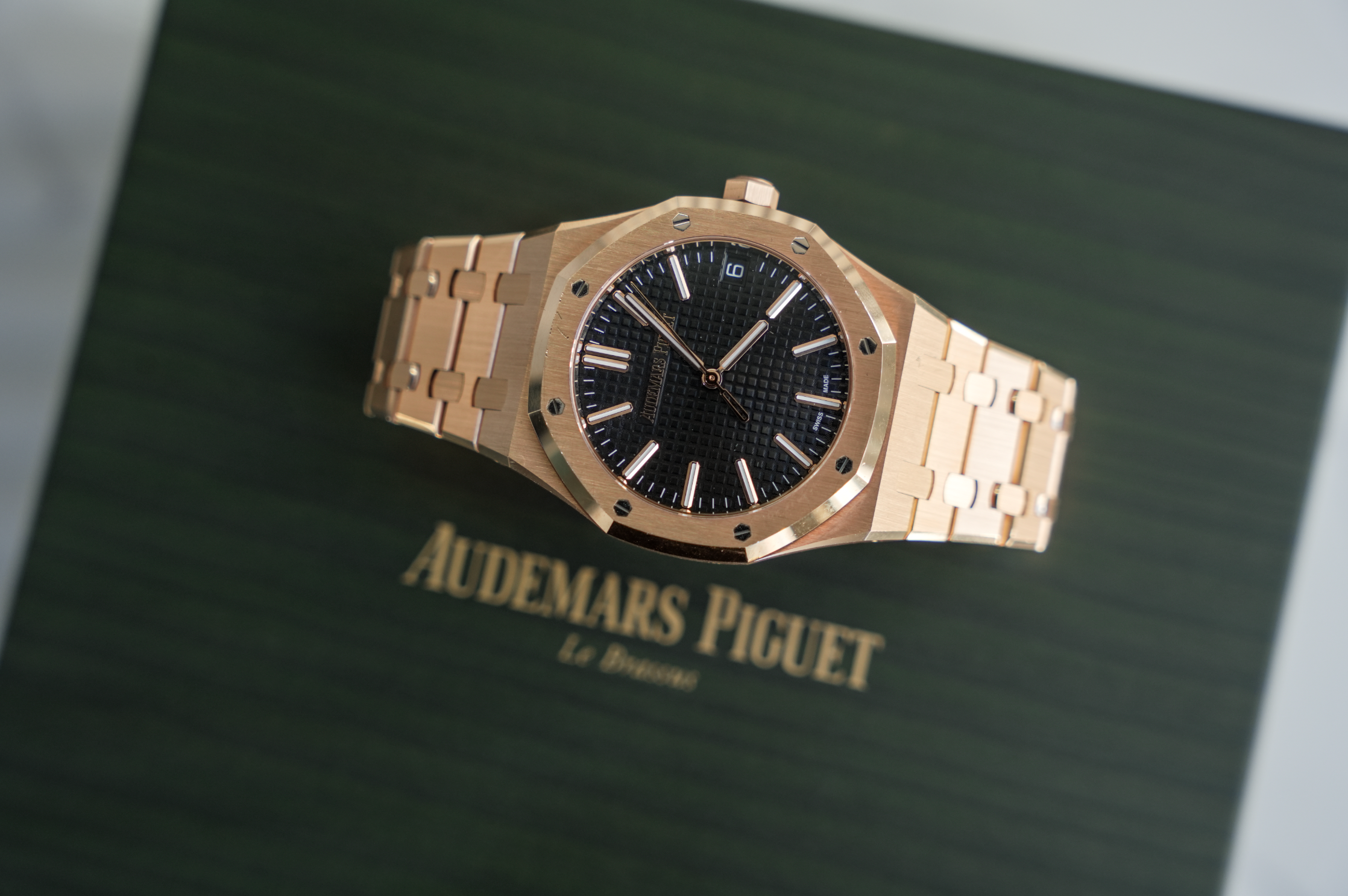 Audemars Piguet Royal Oak Selfwinding 41mm 18K Rose Gold Black Dial | 15510OR.OO.1320OR.04