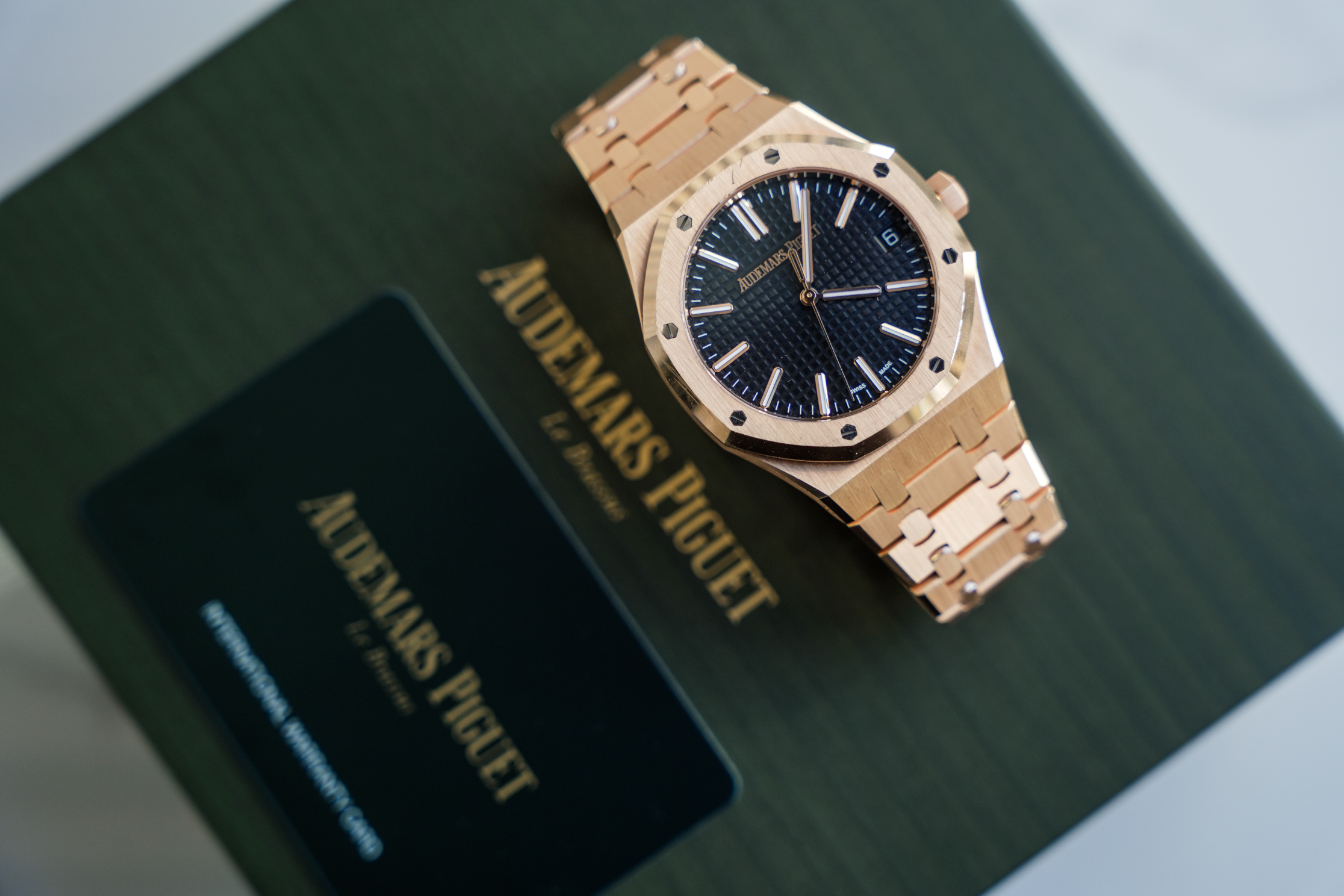 Audemars Piguet Royal Oak Selfwinding 41mm 18K Rose Gold Black Dial | 15510OR.OO.1320OR.04