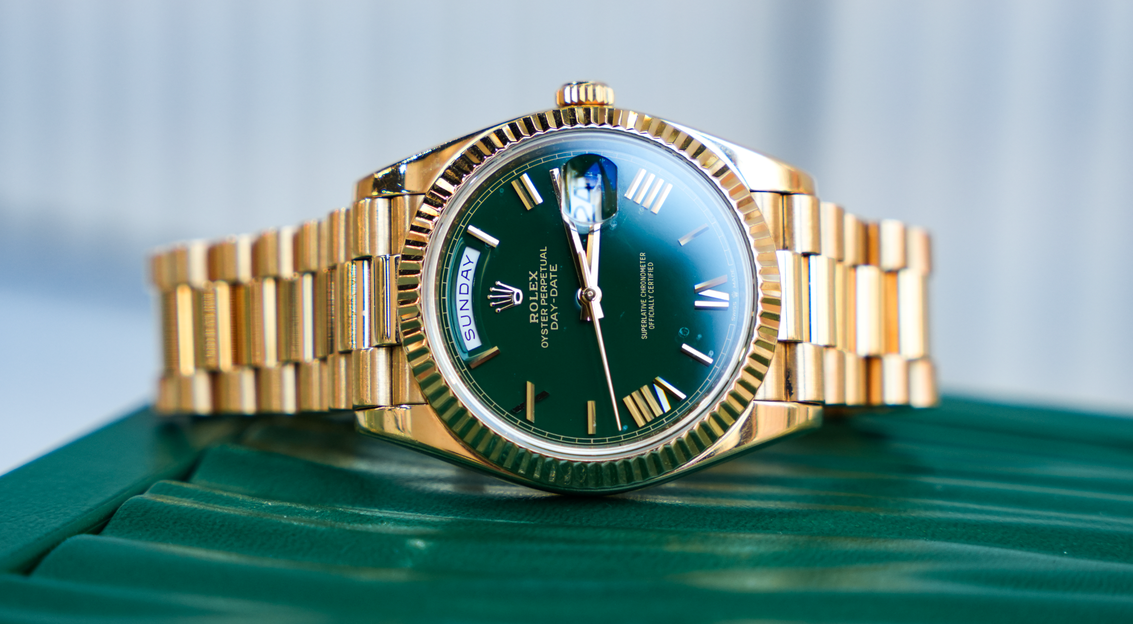 Rolex Day-Date 40 President 228238 – Green Roman Dial | 18K Yellow Gold
