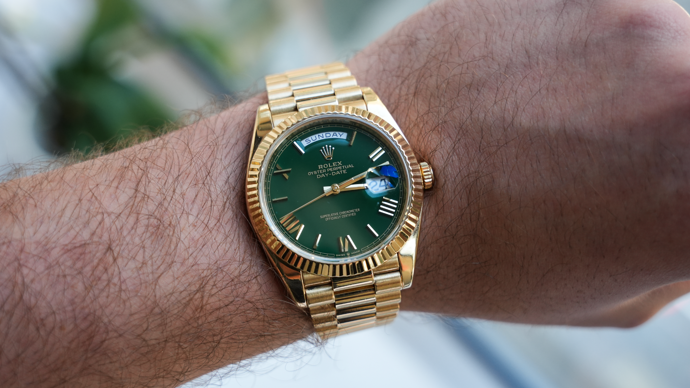 Rolex Day-Date 40 President 228238 – Green Roman Dial | 18K Yellow Gold