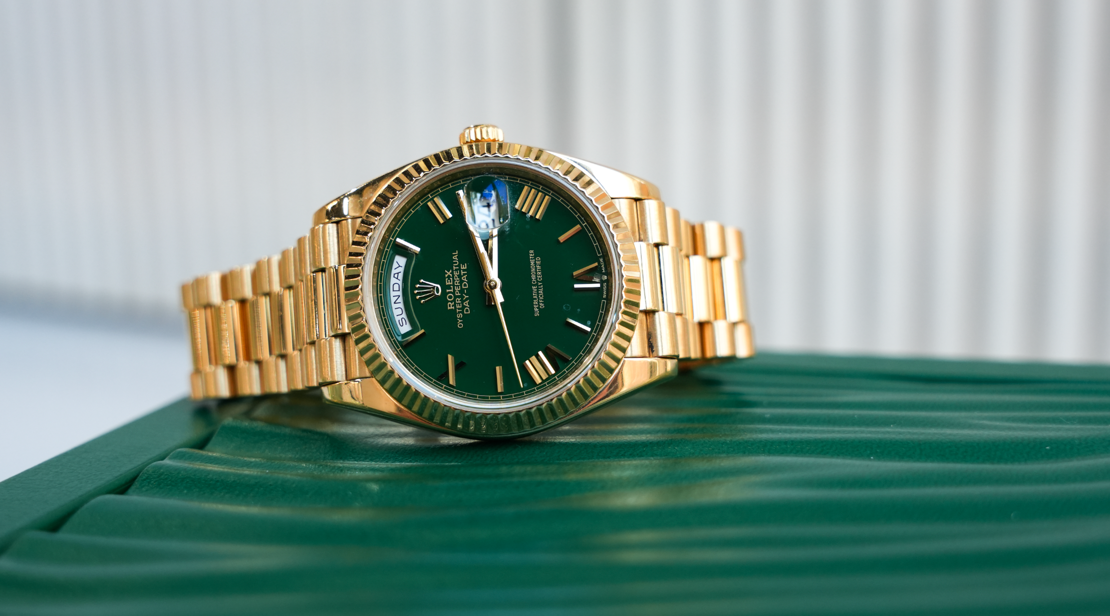 Rolex Day-Date 40 President 228238 – Green Roman Dial | 18K Yellow Gold