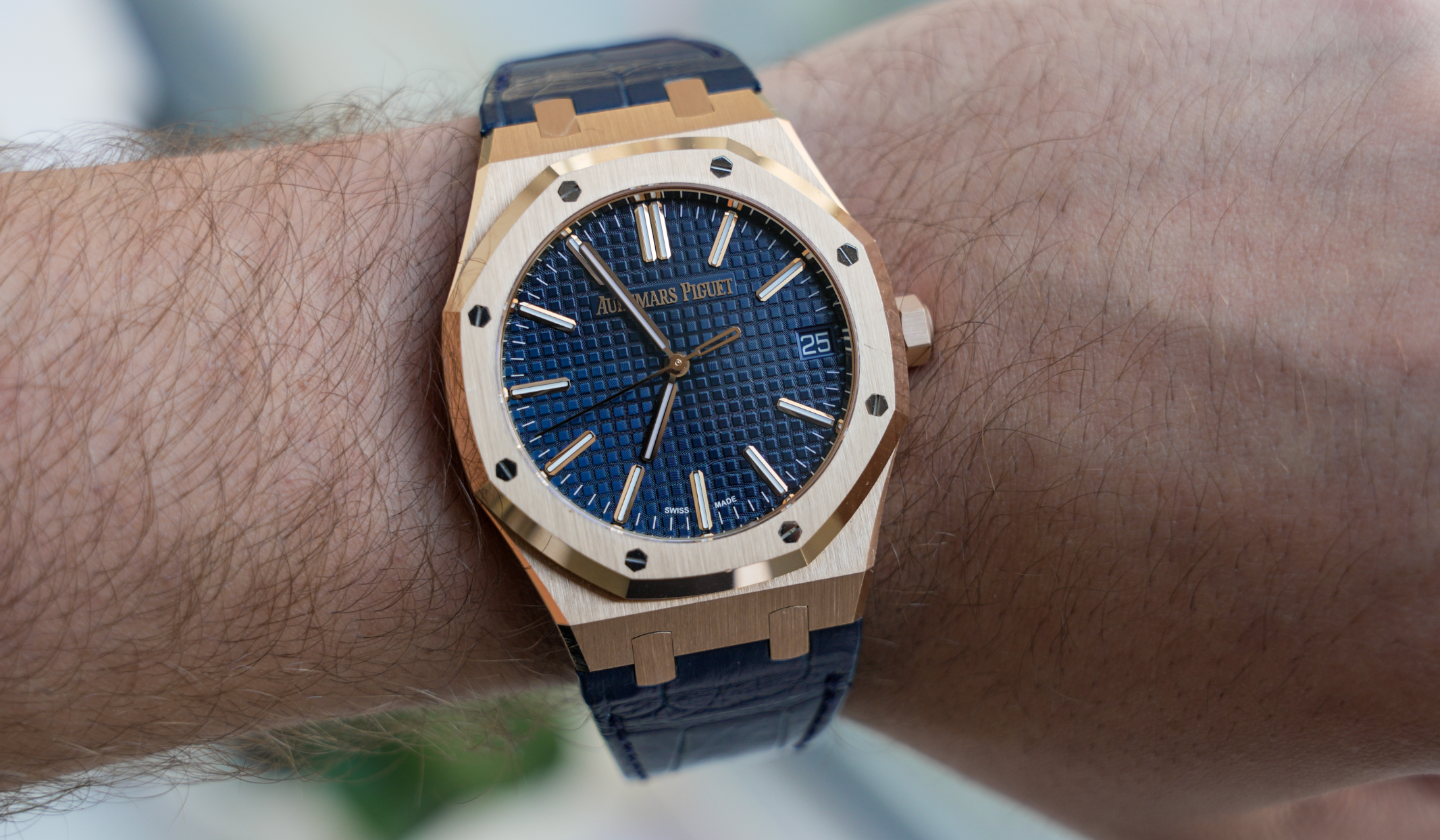 Audemars Piguet Royal Oak Selfwinding "50th Anniversary" 41mm – Blue Dial | 18K Rose Gold ( Year 2024 to 2025)Ref. 15510OR.OO.D315CR.01)