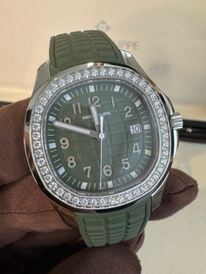 Patek Philippe Aquanaut Luce 5267/200A Green Dial Diamond Bezel Steel